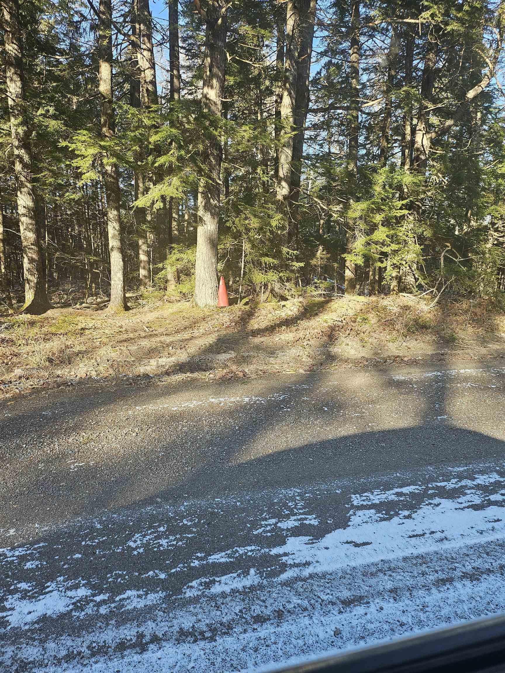 $28,500.00: Lot Highway 215, Urbania