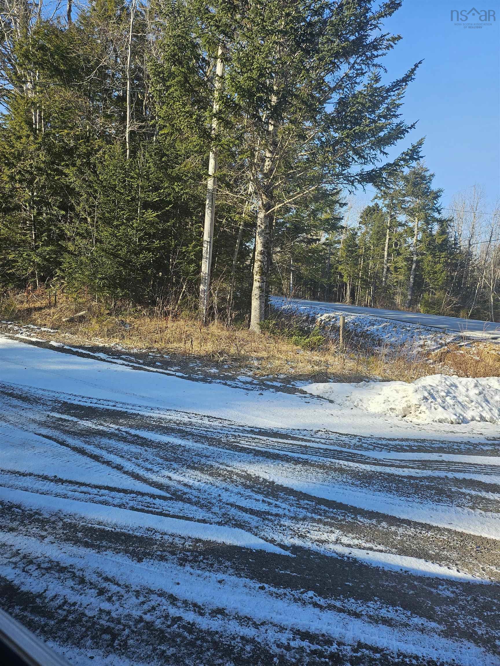 $28,500.00: Lot Highway 215, Urbania