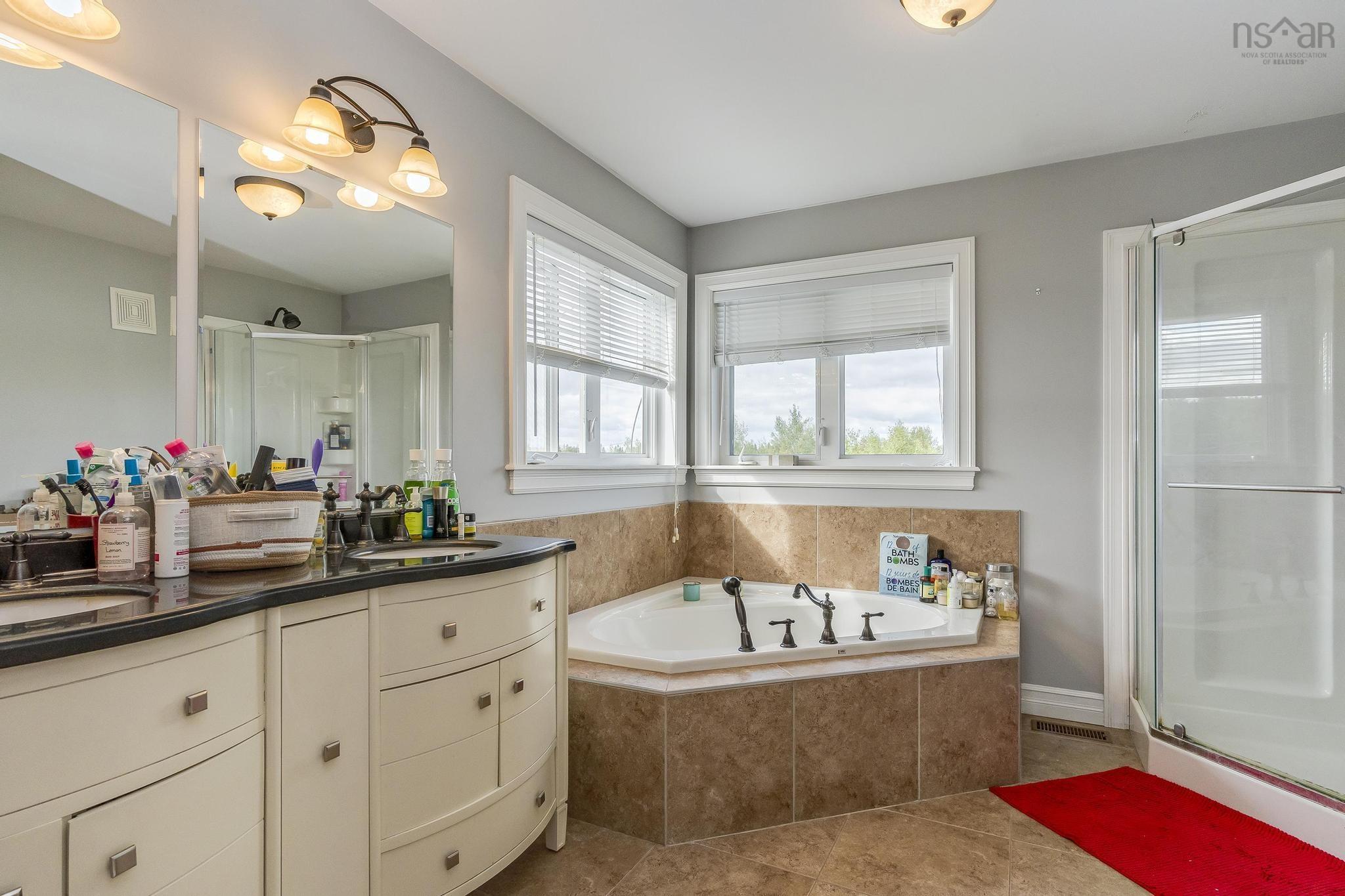 $549,900.00: 354 Union 2 Road, Greenfield