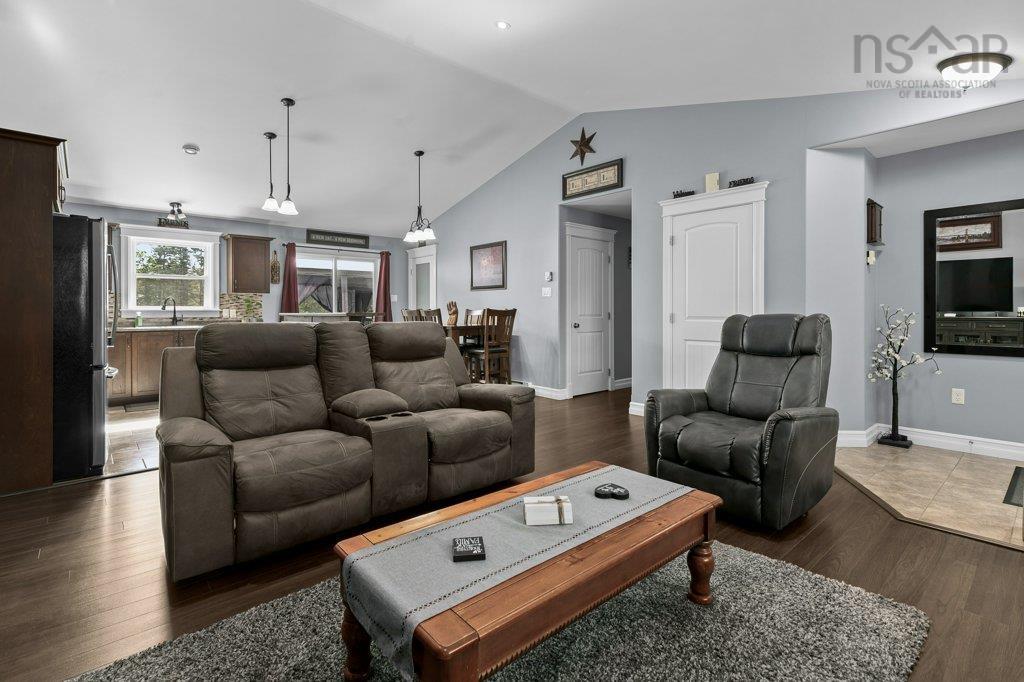 $699,900.00: 3226 Sackville Drive, Upper Sackville