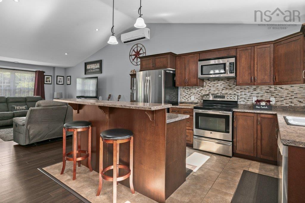$699,900.00: 3226 Sackville Drive, Upper Sackville