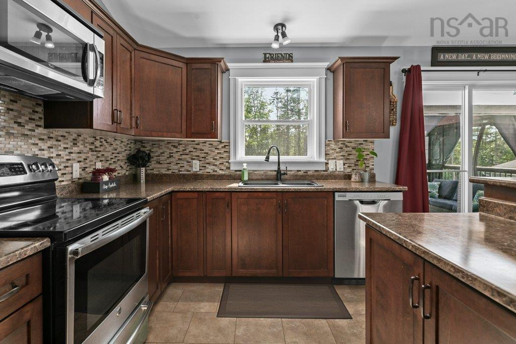 $699,900.00: 3226 Sackville Drive, Upper Sackville