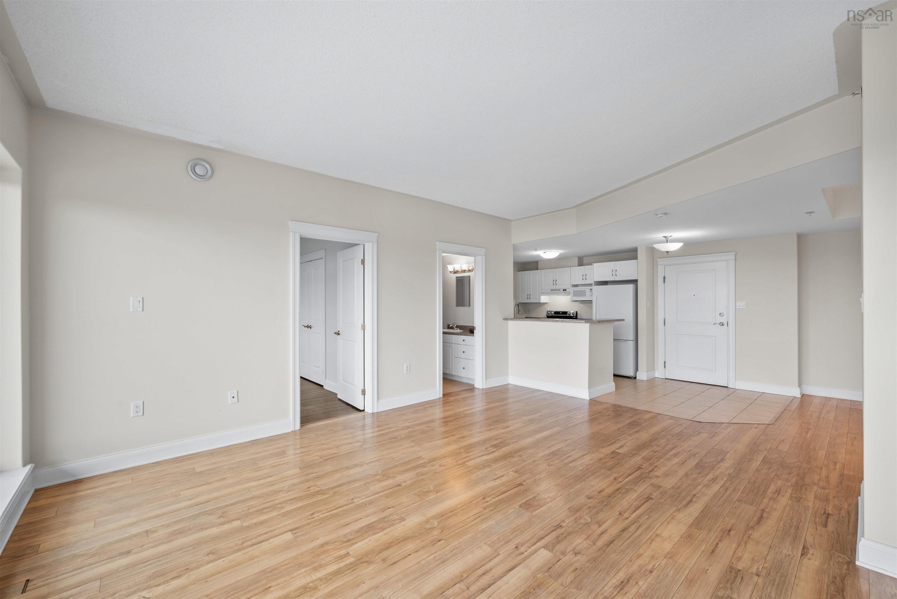 $469,900.00: 609 60 Walter Havill Drive, Halifax