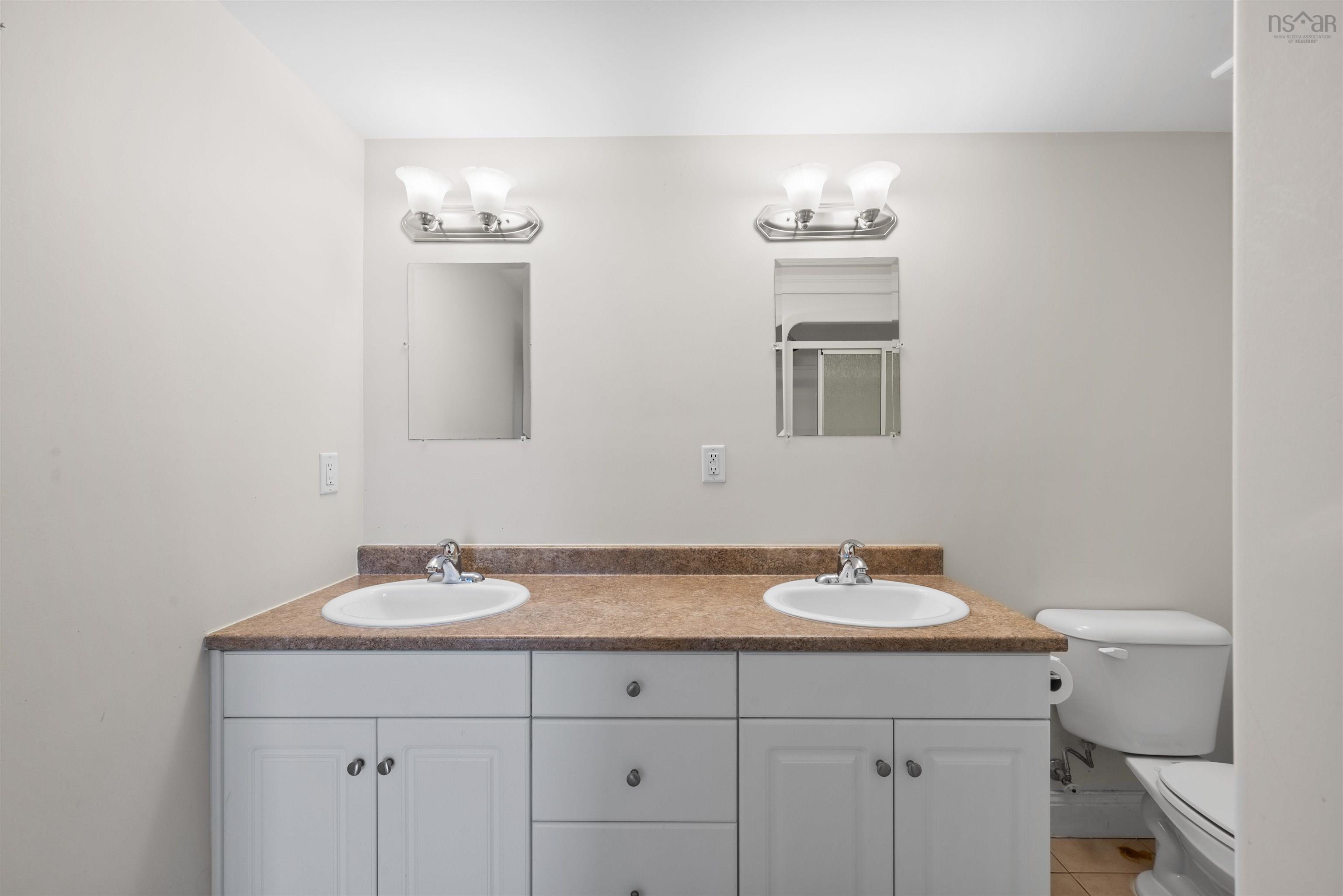 $469,900.00: 609 60 Walter Havill Drive, Halifax