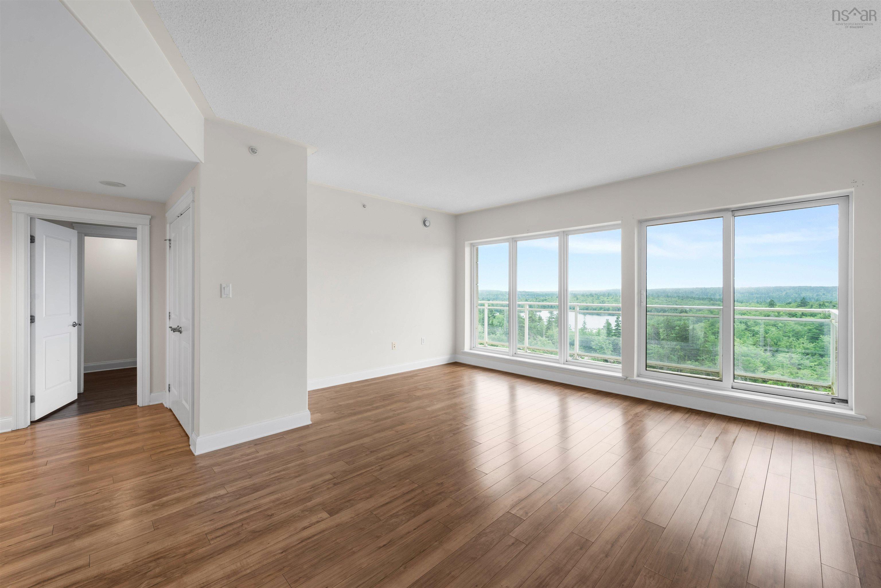 $469,900.00: 609 60 Walter Havill Drive, Halifax