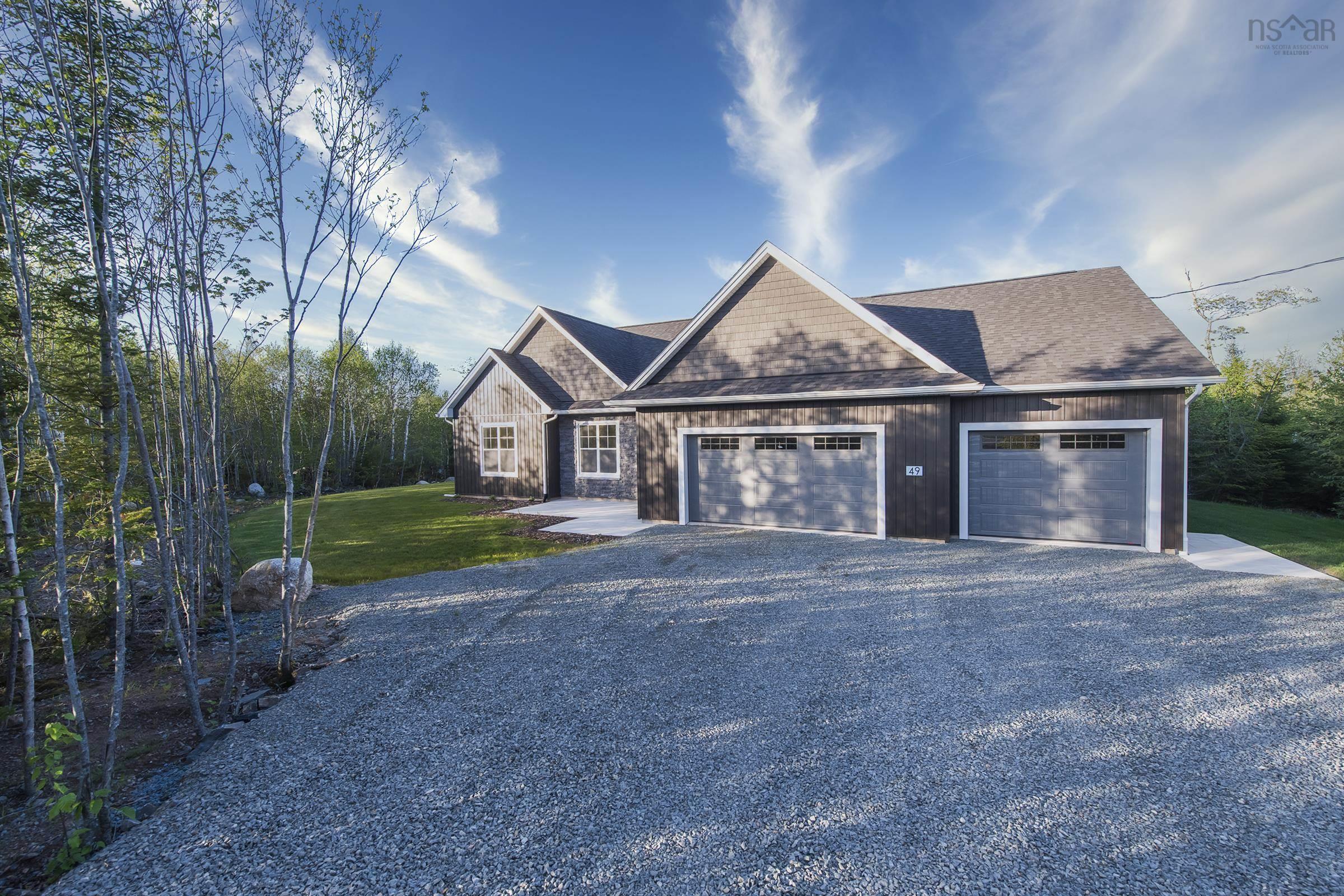$829,900.00: 49 Dewberry Drive, Porters Lake
