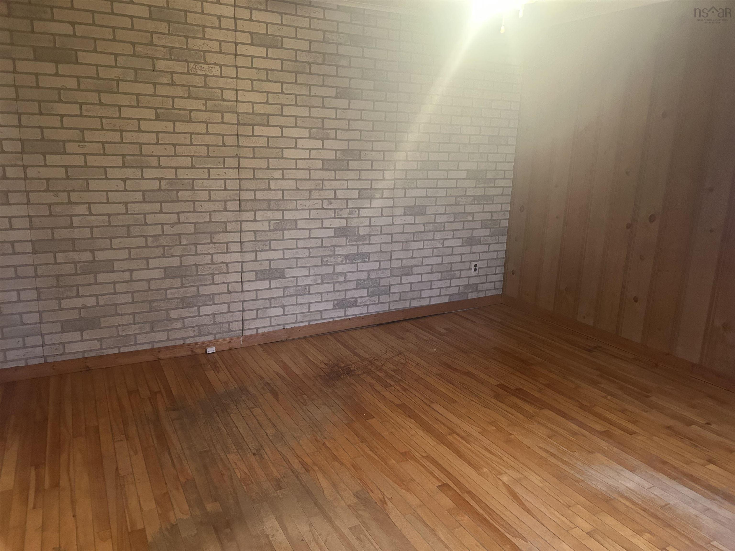 $60,000.00: 17 Barrington Street, Sydney Mines