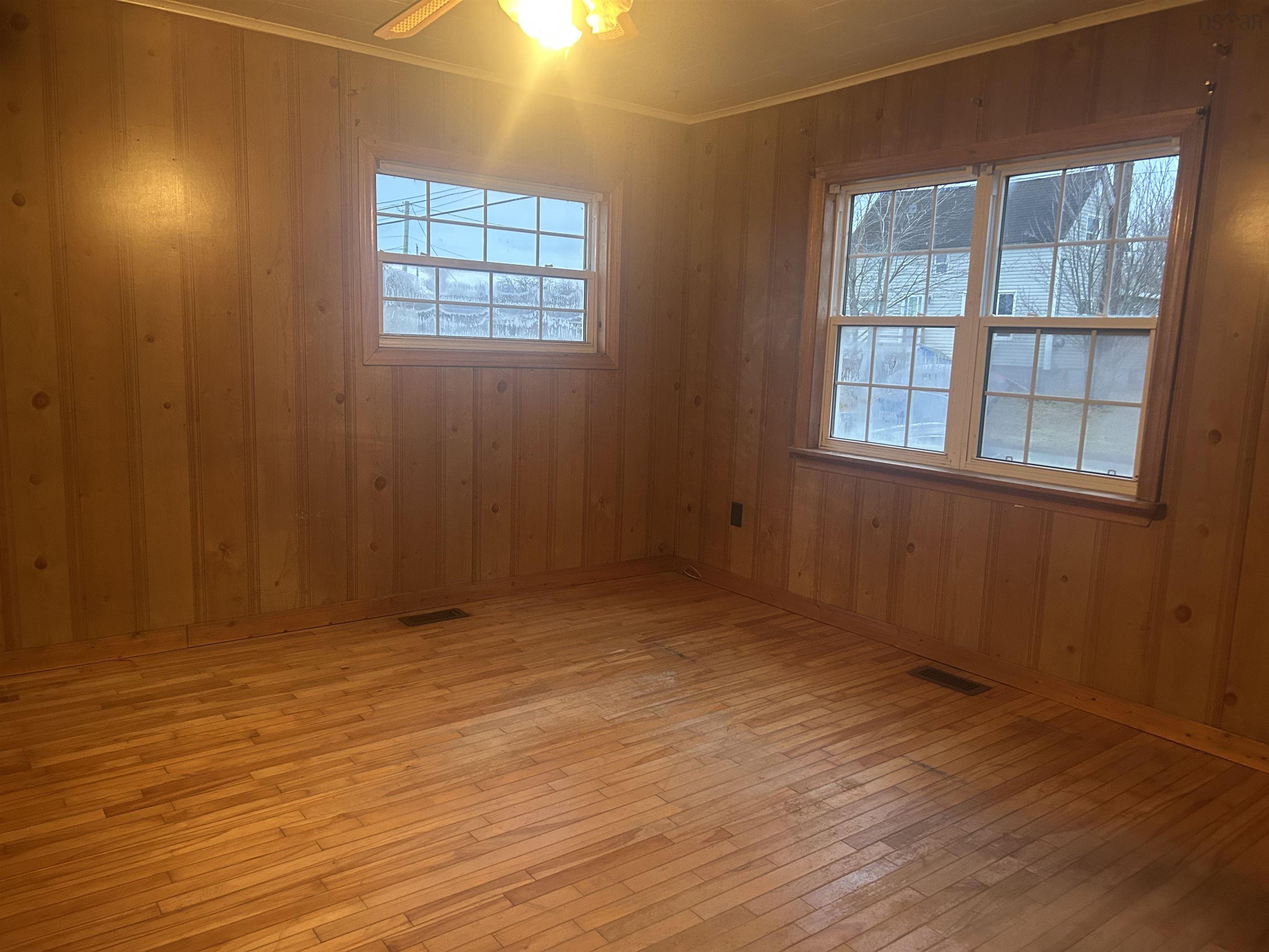 $60,000.00: 17 Barrington Street, Sydney Mines