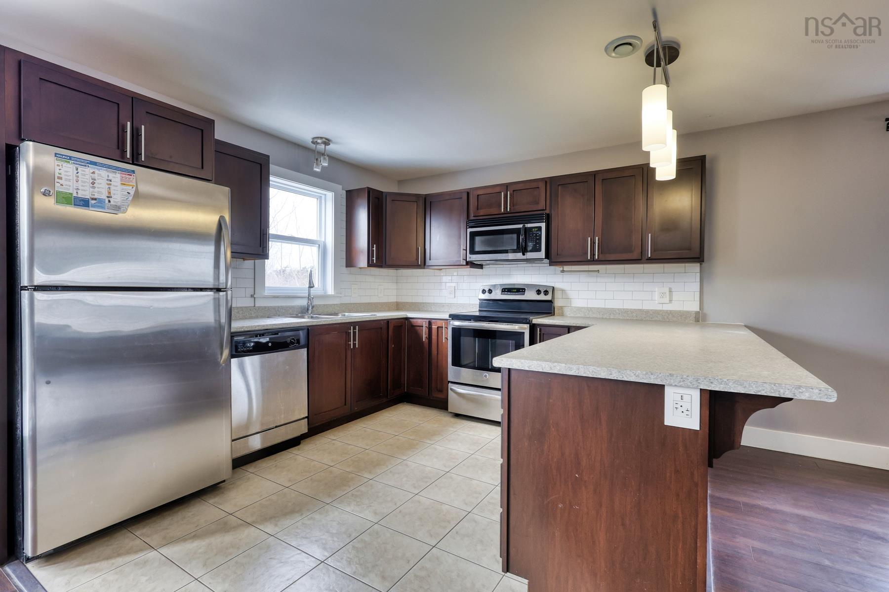 $544,900.00: 95 Lier Ridge, Halifax