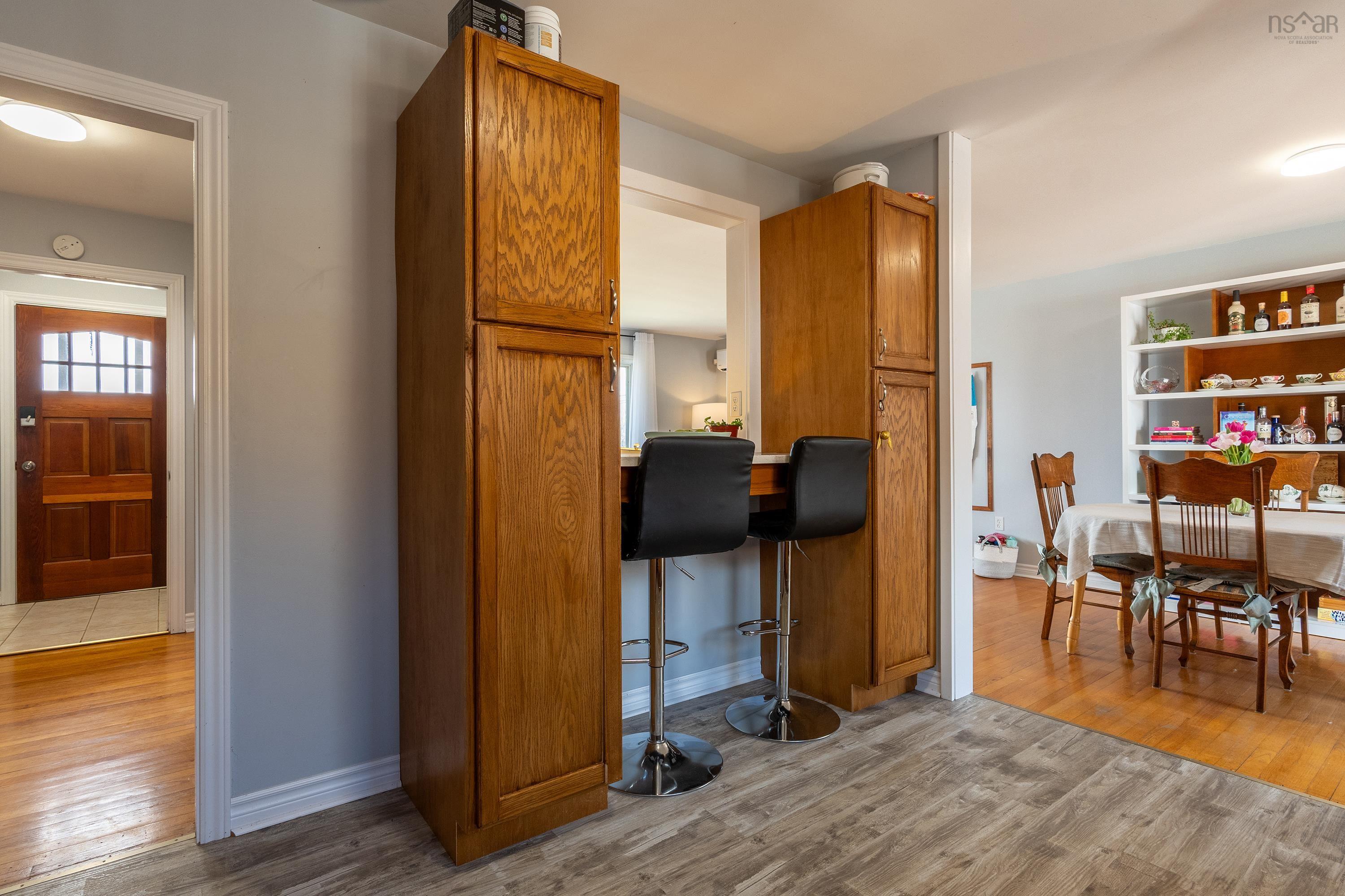 $649,000.00: 17 Flamingo Drive, Halifax