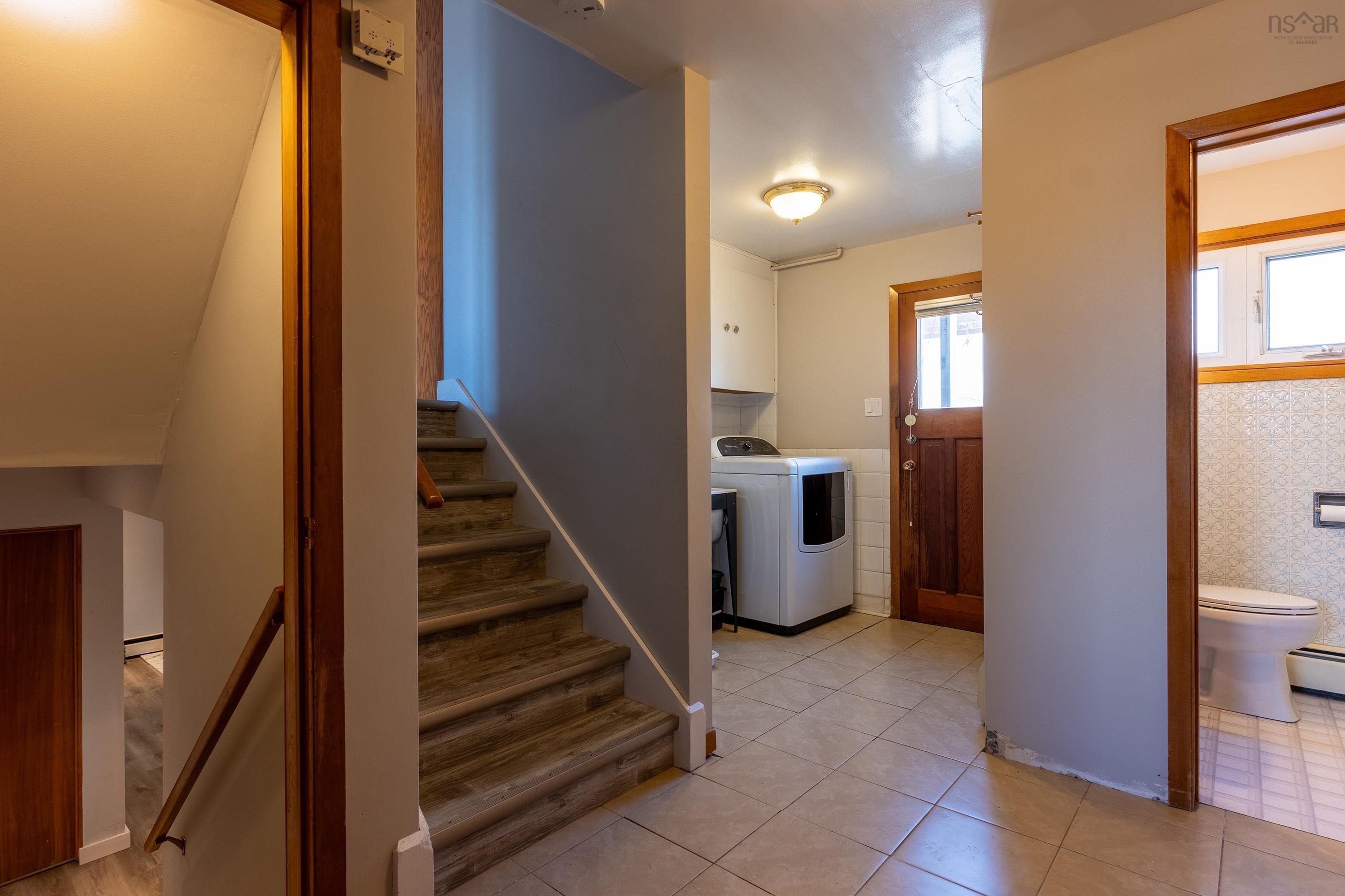 $649,000.00: 17 Flamingo Drive, Halifax