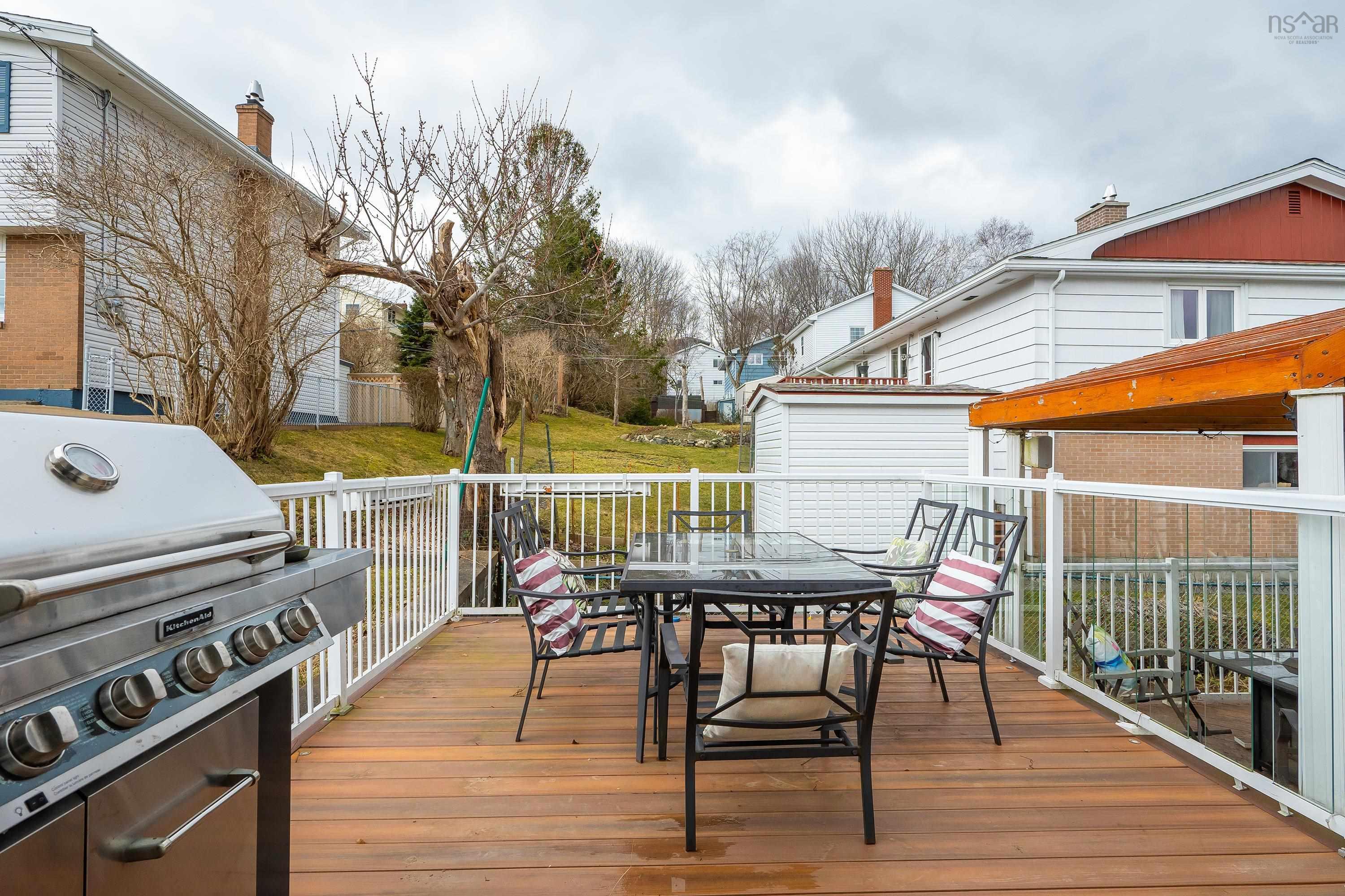 $649,000.00: 17 Flamingo Drive, Halifax