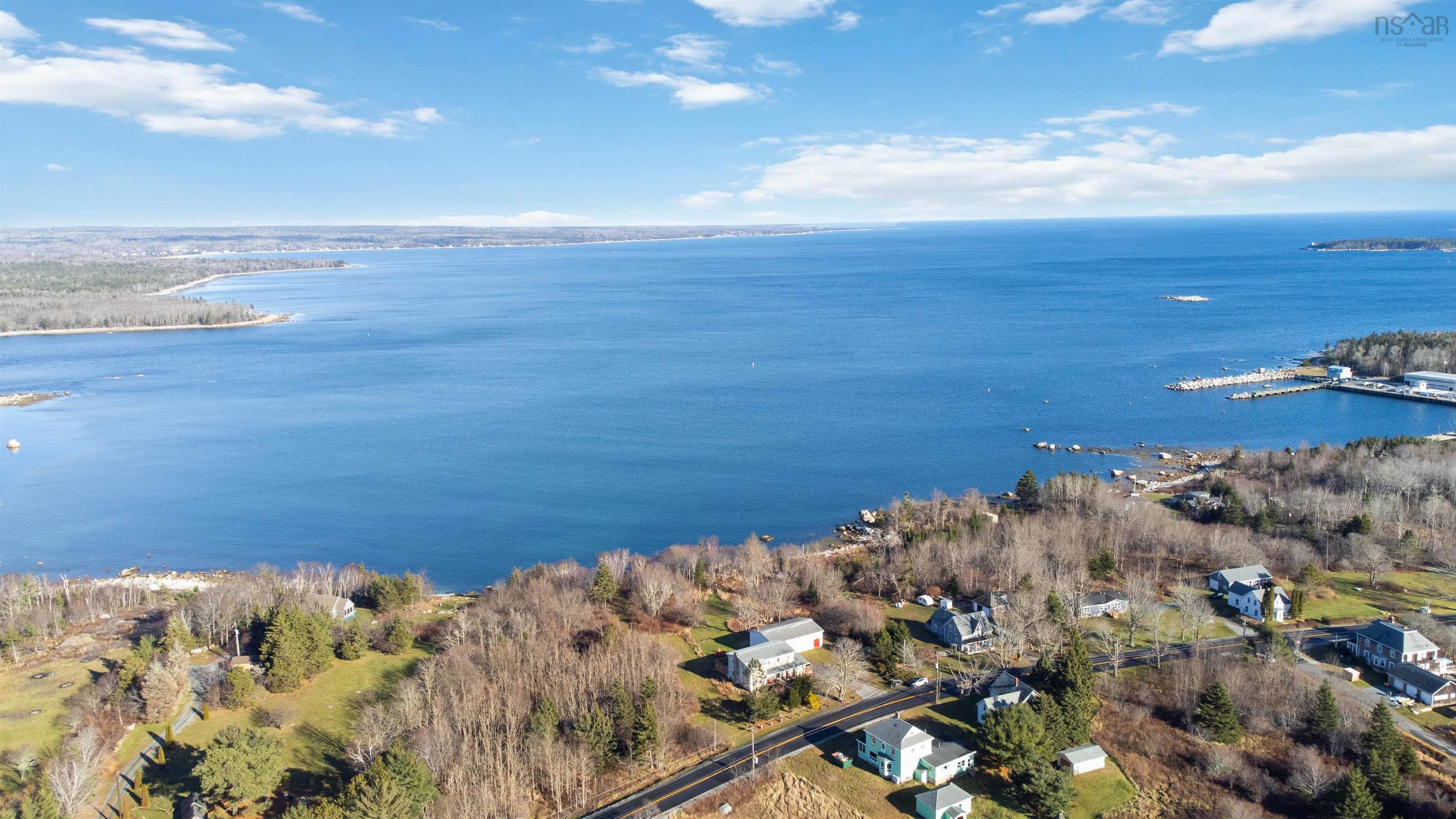 $599,000.00: 335 CENTRAL PORT MOUTON Road, Port Mouton
