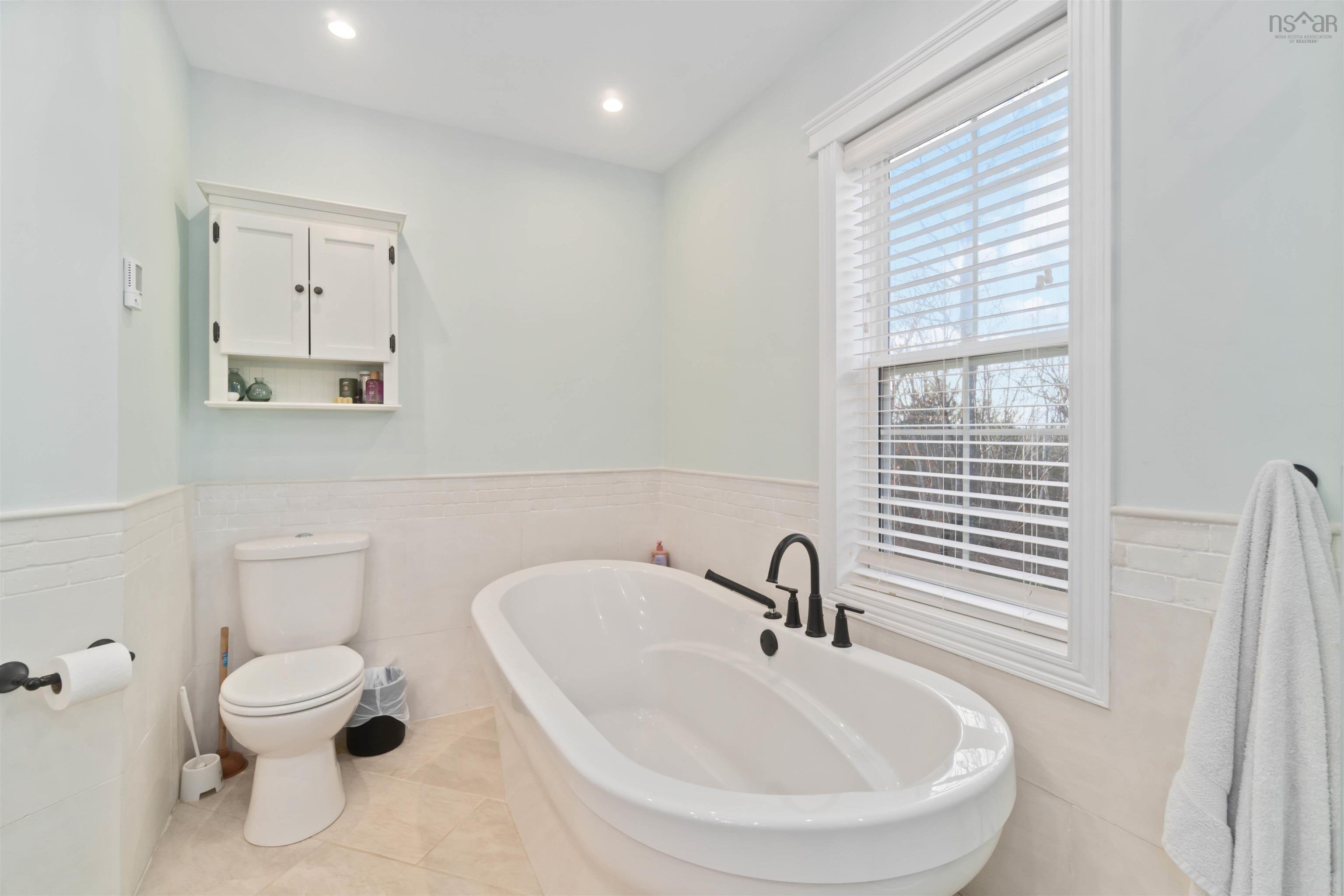 $849,900.00: 44 Brackstone Court, Lower Sackville