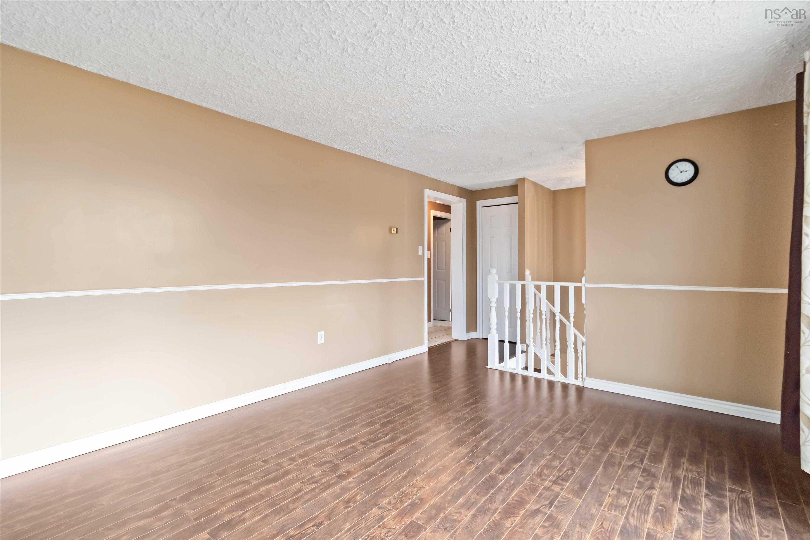 $400,000.00: 31 Redoubt Way, Eastern Passage