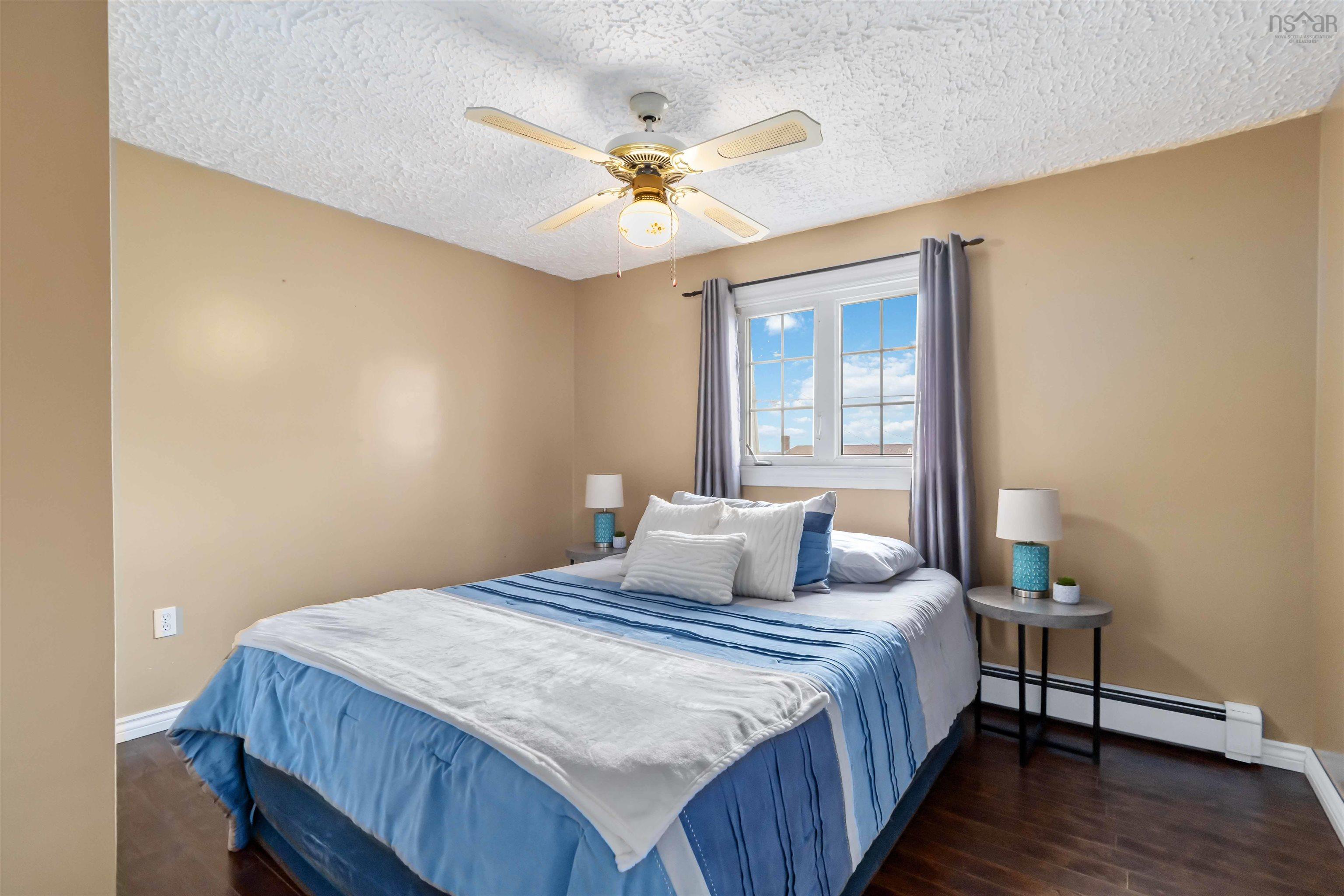 $400,000.00: 31 Redoubt Way, Eastern Passage