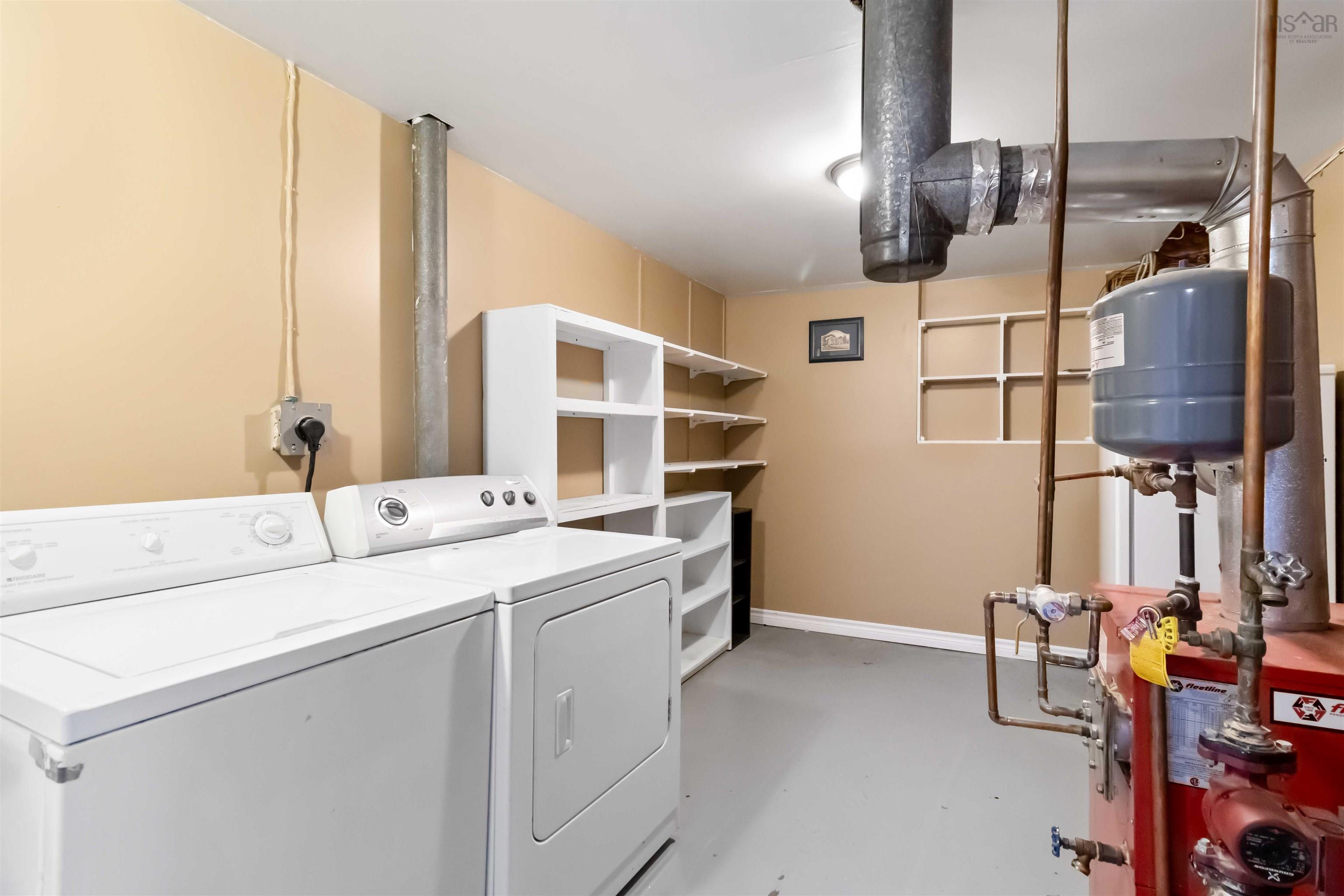 $400,000.00: 31 Redoubt Way, Eastern Passage