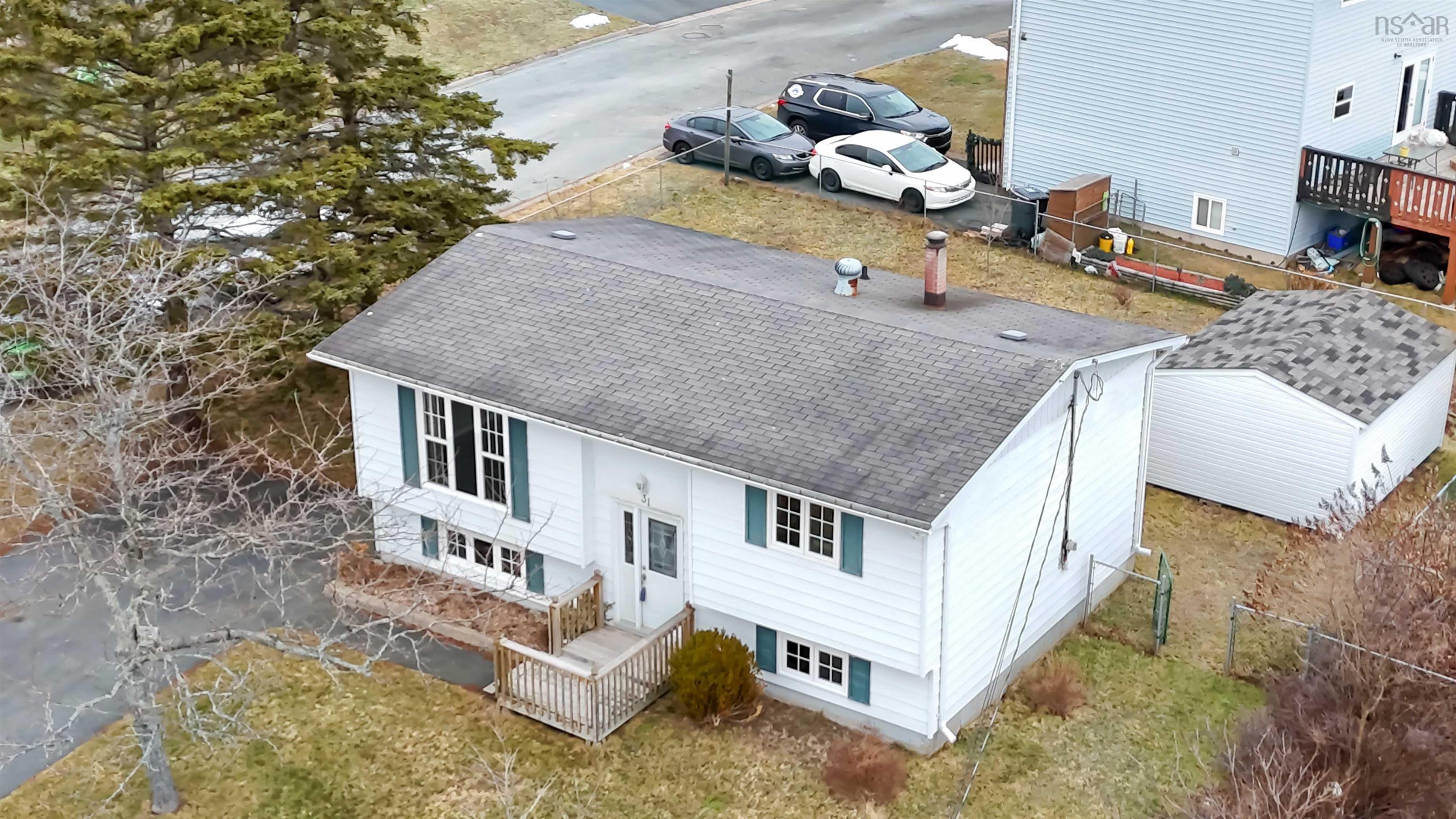 $400,000.00: 31 Redoubt Way, Eastern Passage