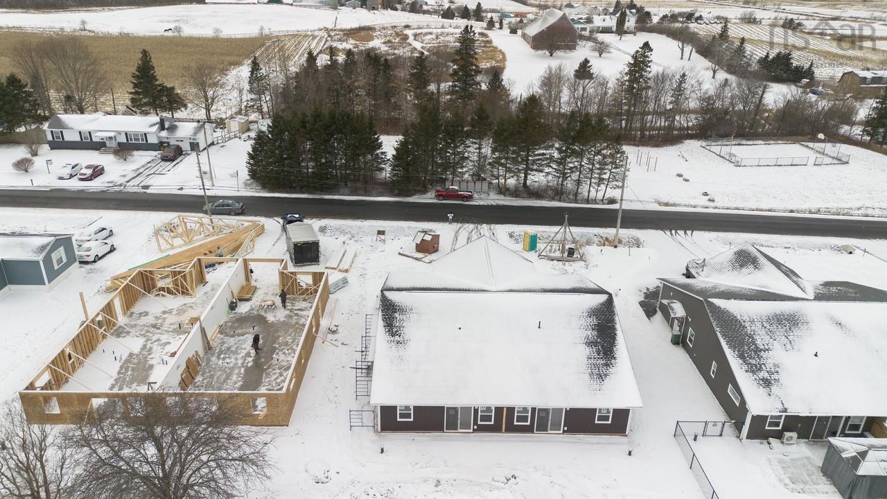 $410,000.00: 81 KENT Road, Lower Truro