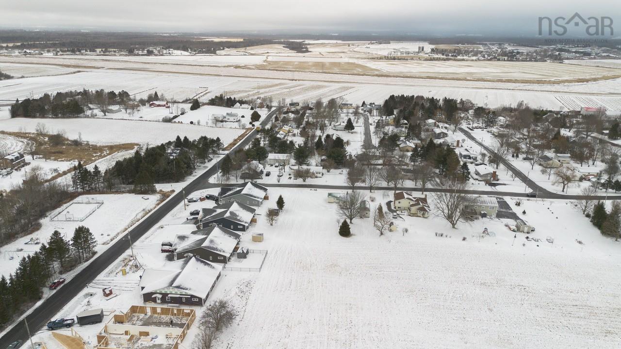 $410,000.00: 81 KENT Road, Lower Truro