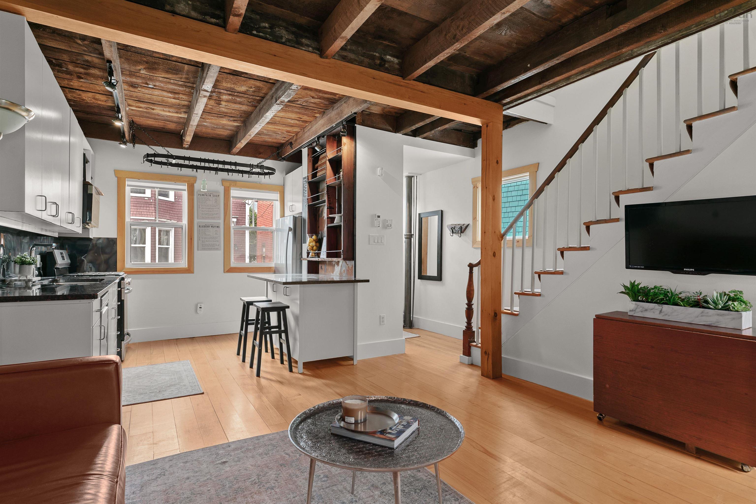 $799,999.00: 5568 Falkland Street, Halifax