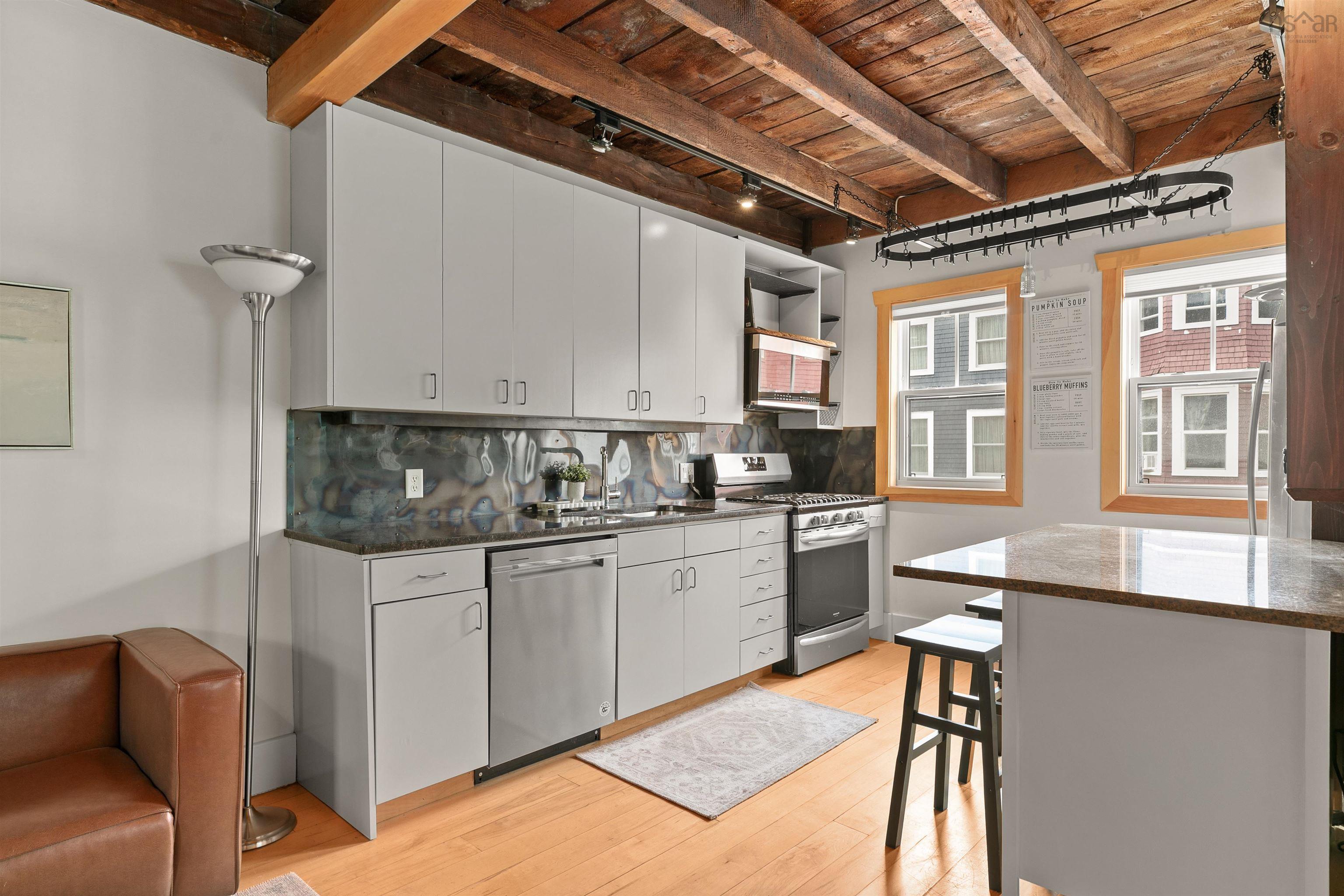 $799,999.00: 5568 Falkland Street, Halifax