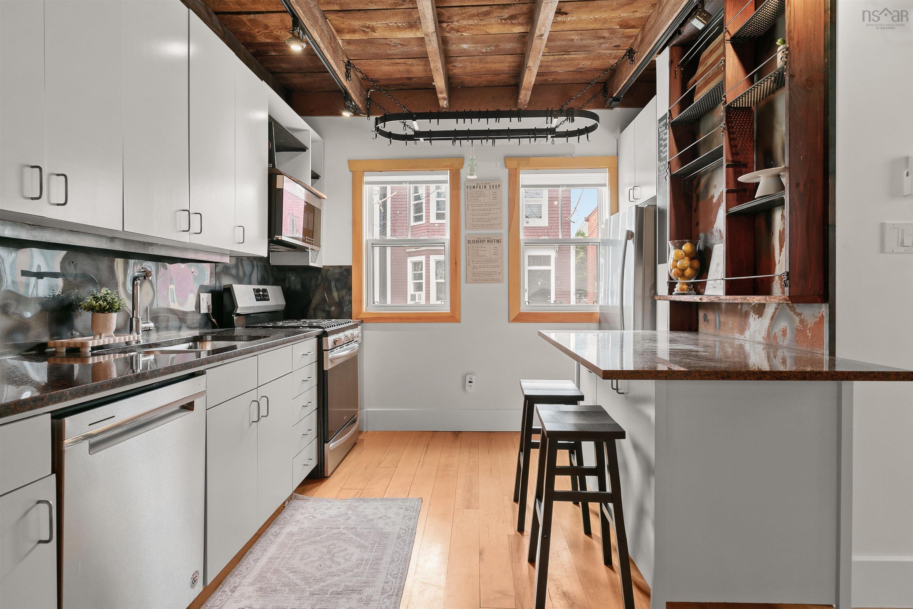 $799,999.00: 5568 Falkland Street, Halifax