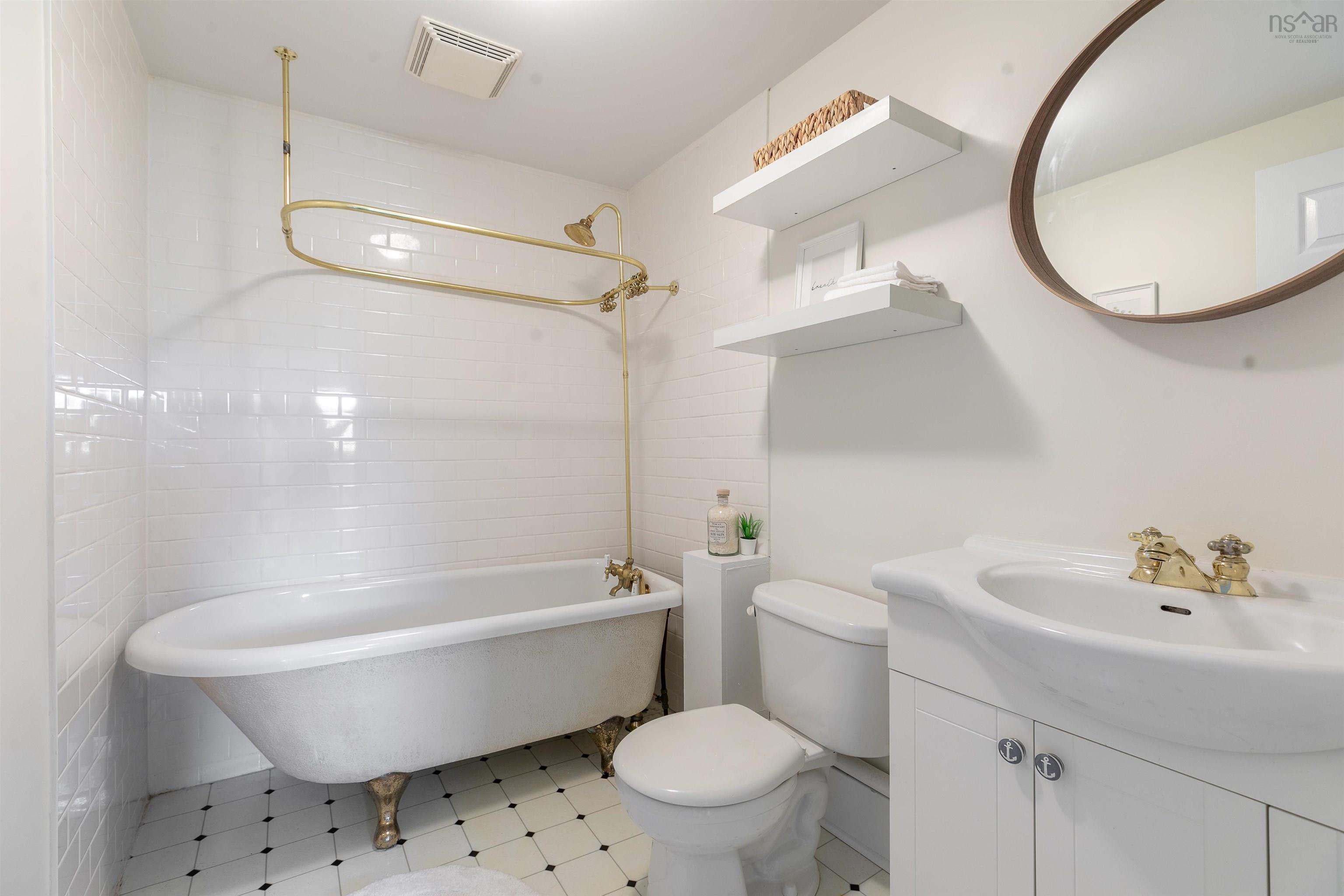 $799,999.00: 5568 Falkland Street, Halifax