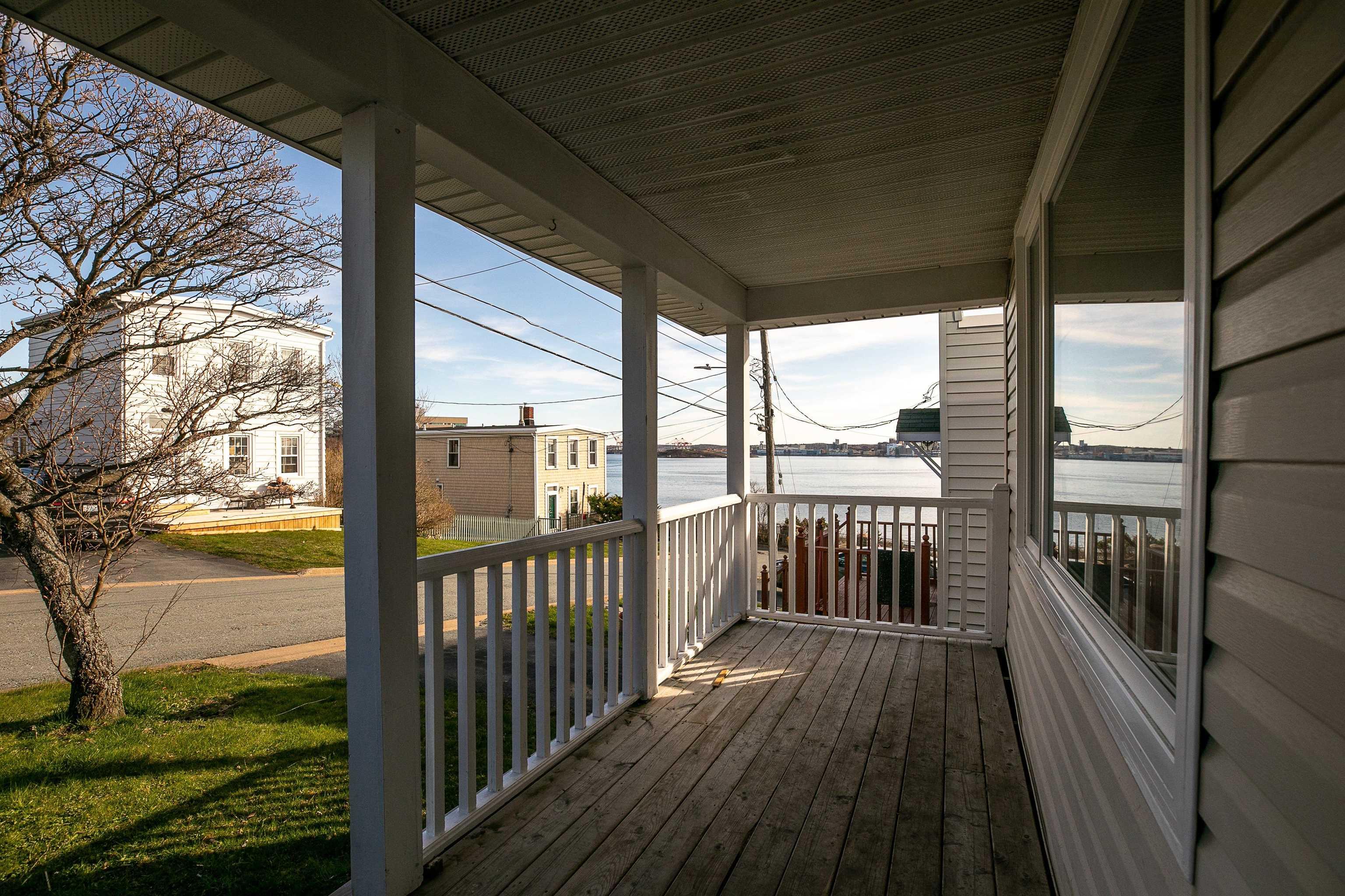 $534,900.00: 30 Cuisack Street, Dartmouth