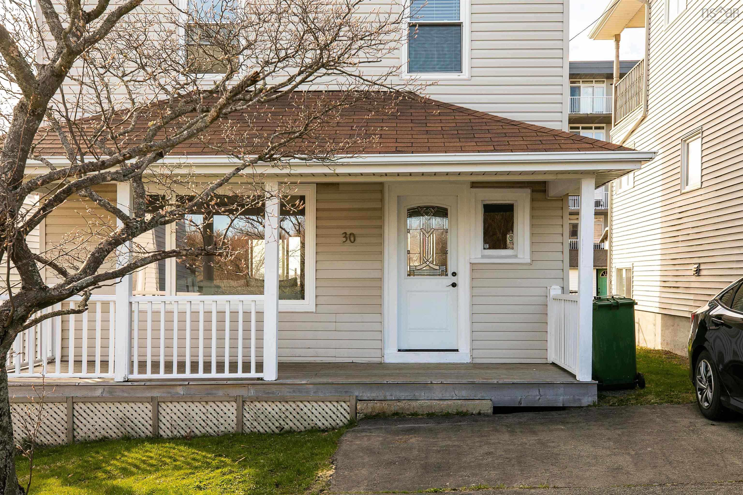 $534,900.00: 30 Cuisack Street, Dartmouth