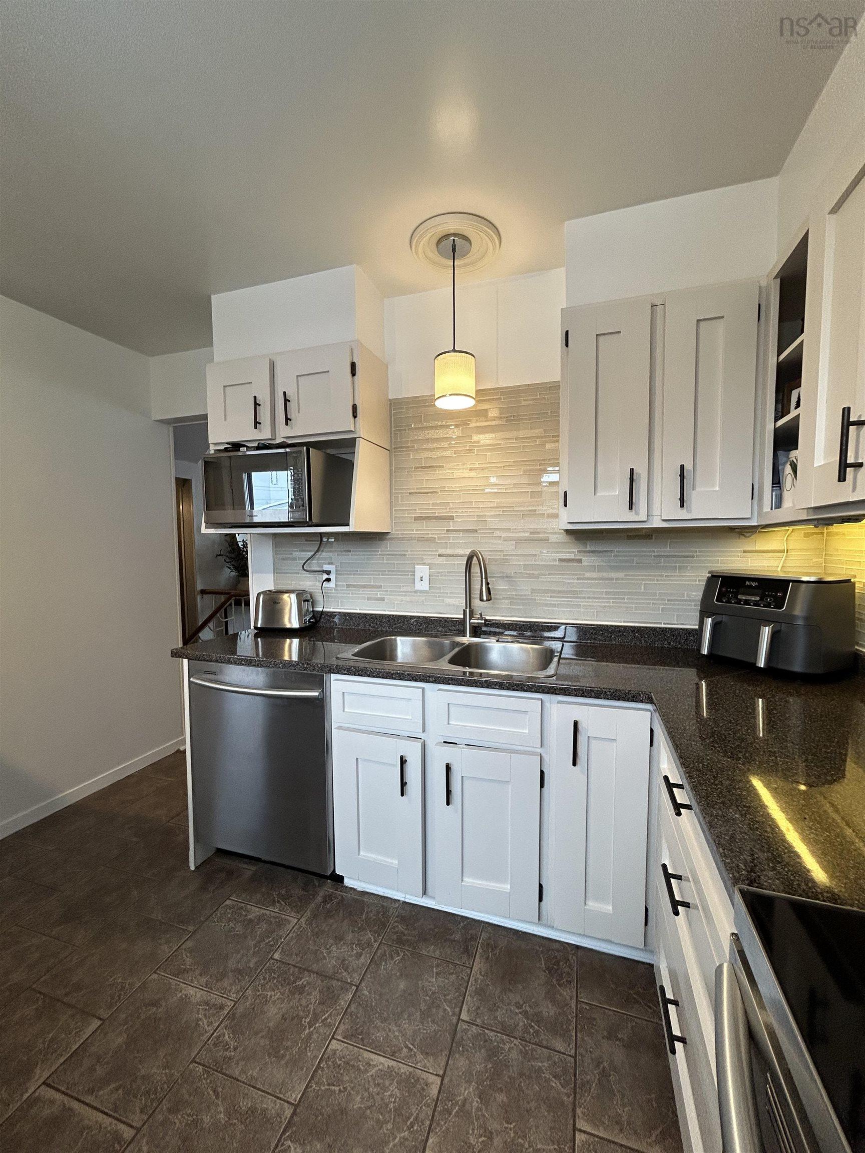 $205,000.00: 10 Bonaventure Place, Debert