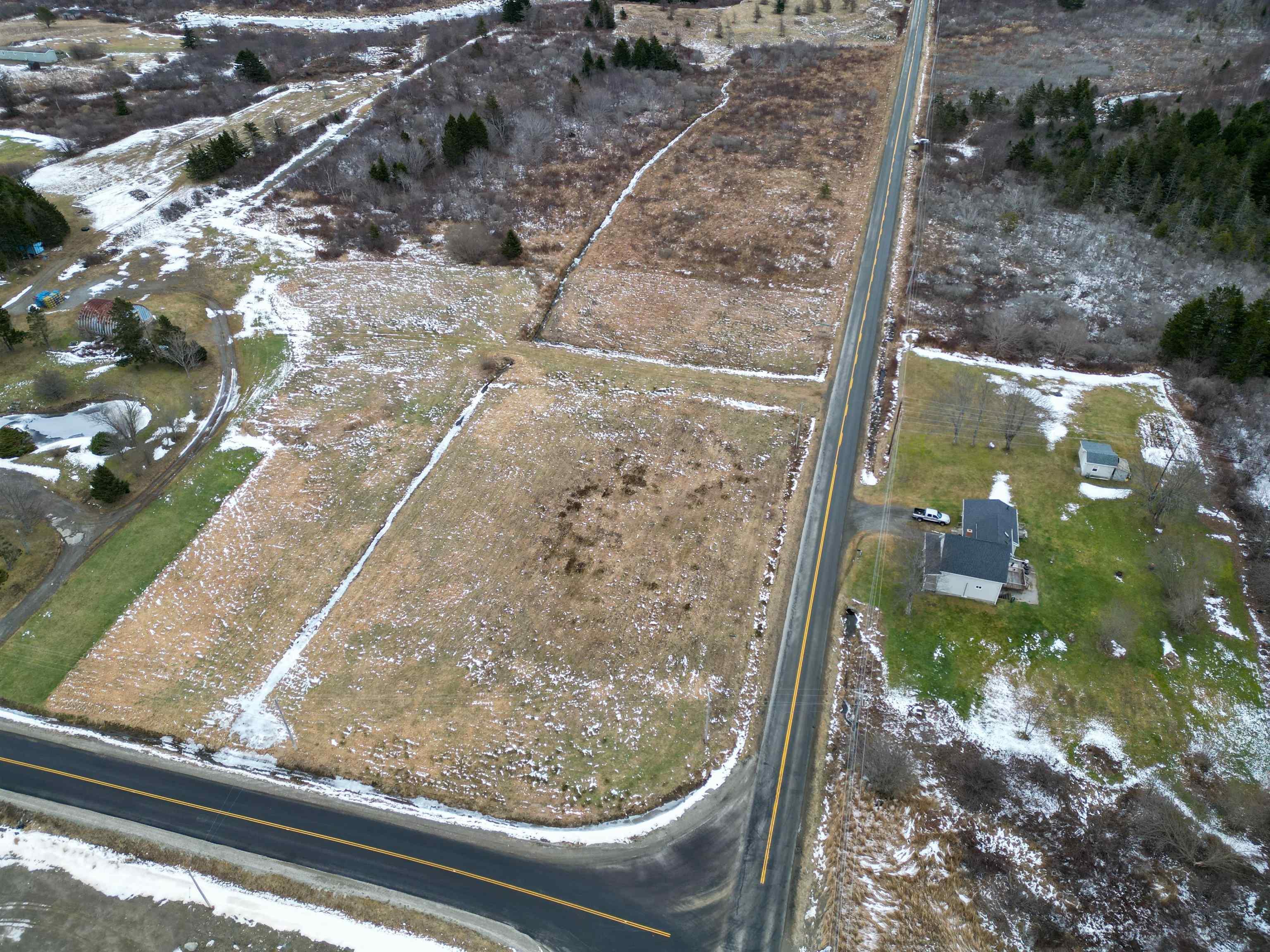 $40,000.00: Lot Common Cross Road, Saulnierville