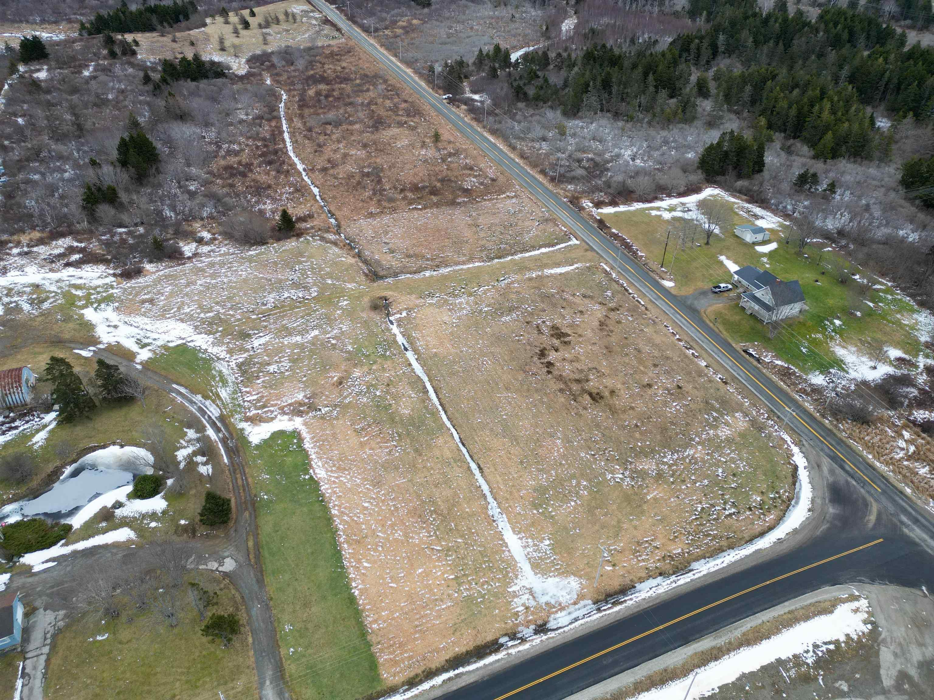 $40,000.00: Lot Common Cross Road, Saulnierville