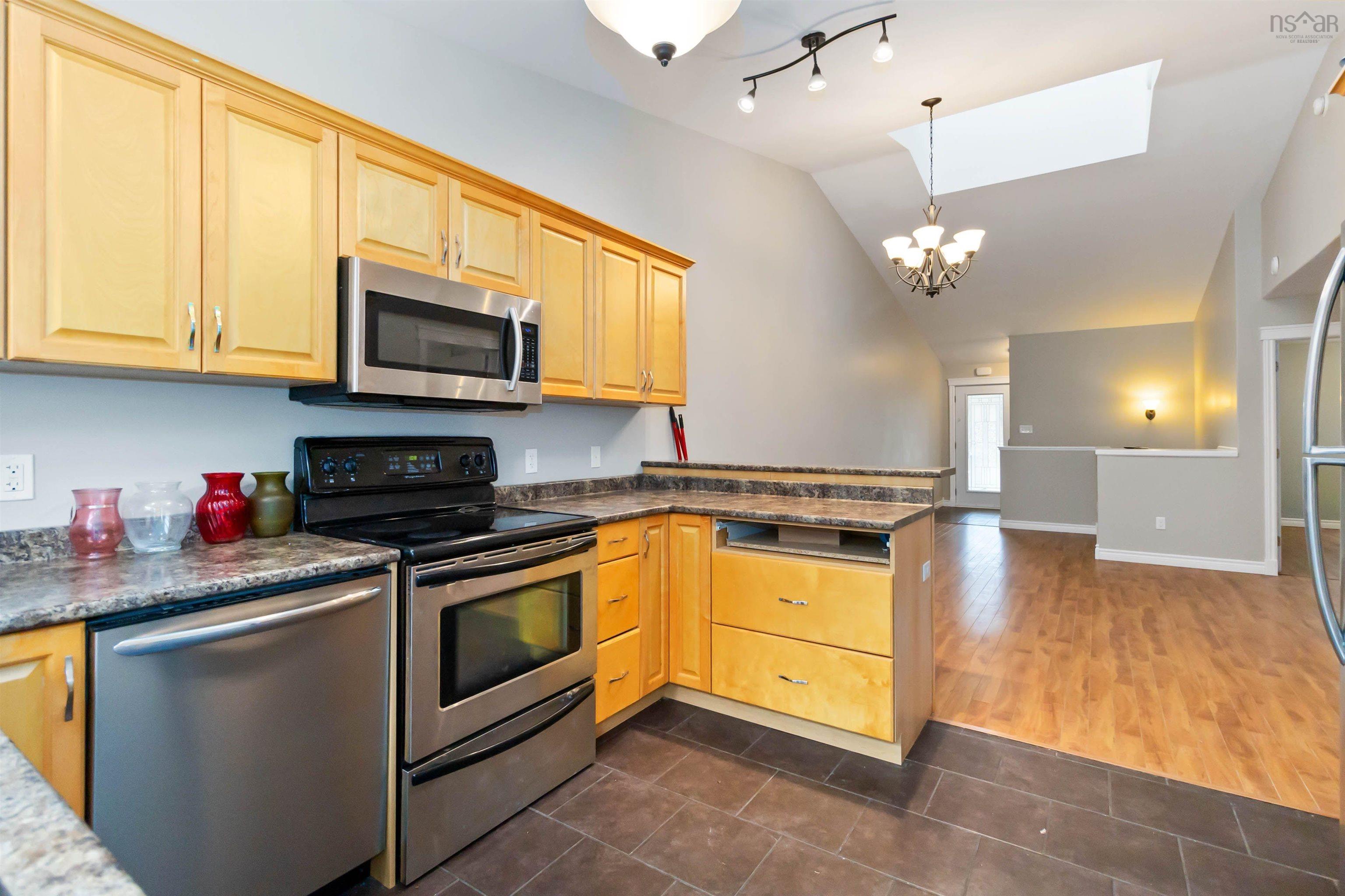 $359,900.00: 92 Etna Street, Bridgewater