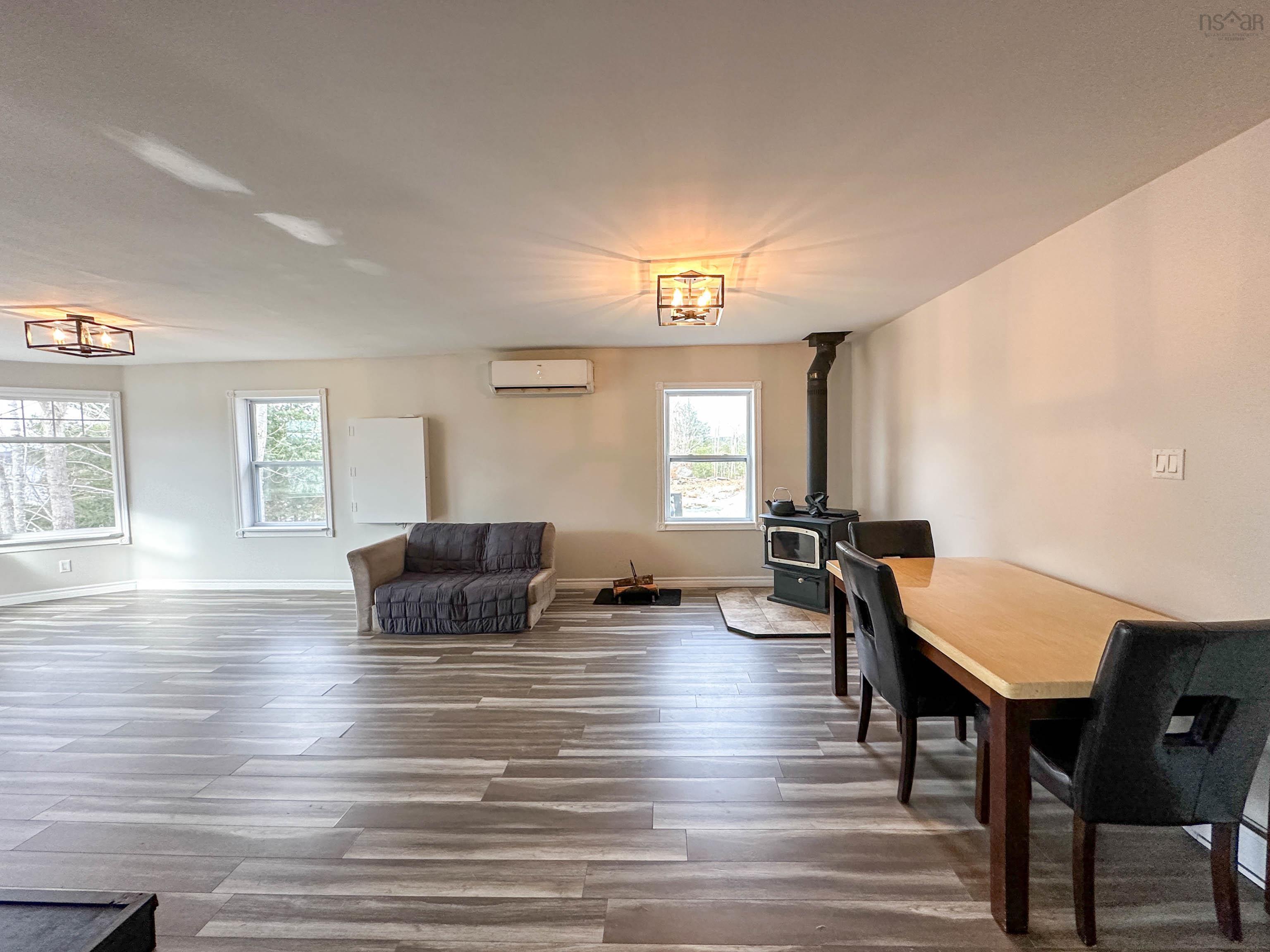 $329,900.00: 6154 332 Highway, Upper Lahave