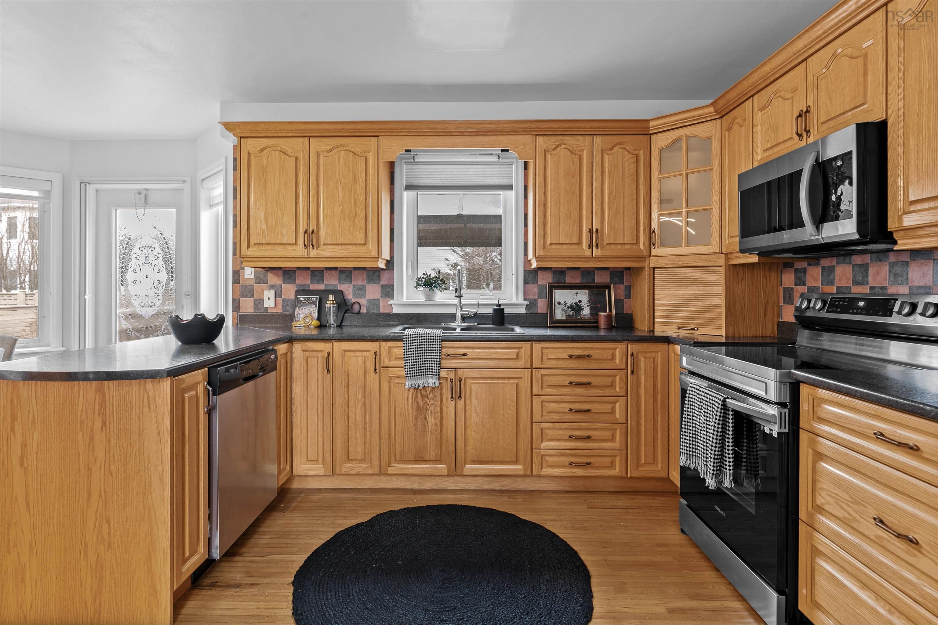 $834,900.00: 9 Lanshaw Close, Halifax