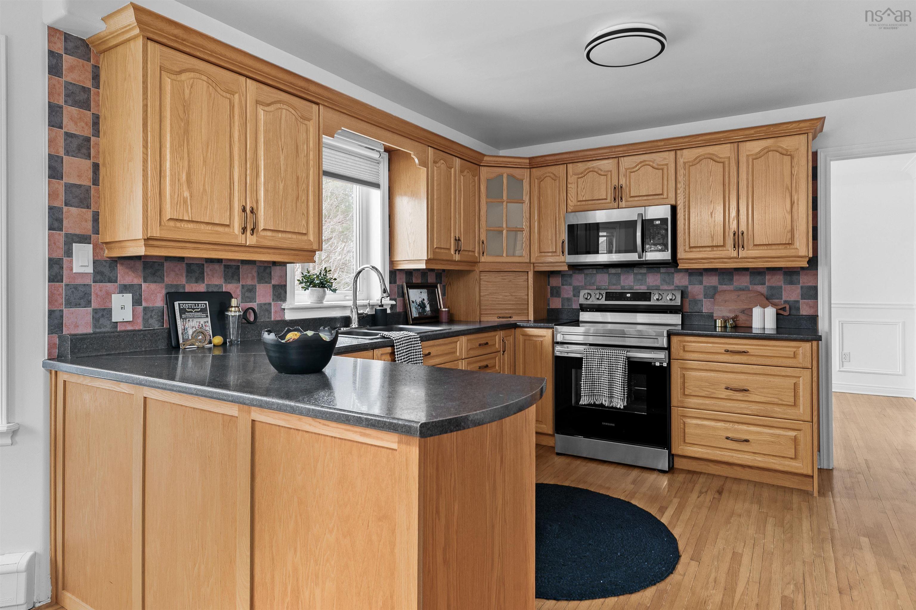 $834,900.00: 9 Lanshaw Close, Halifax