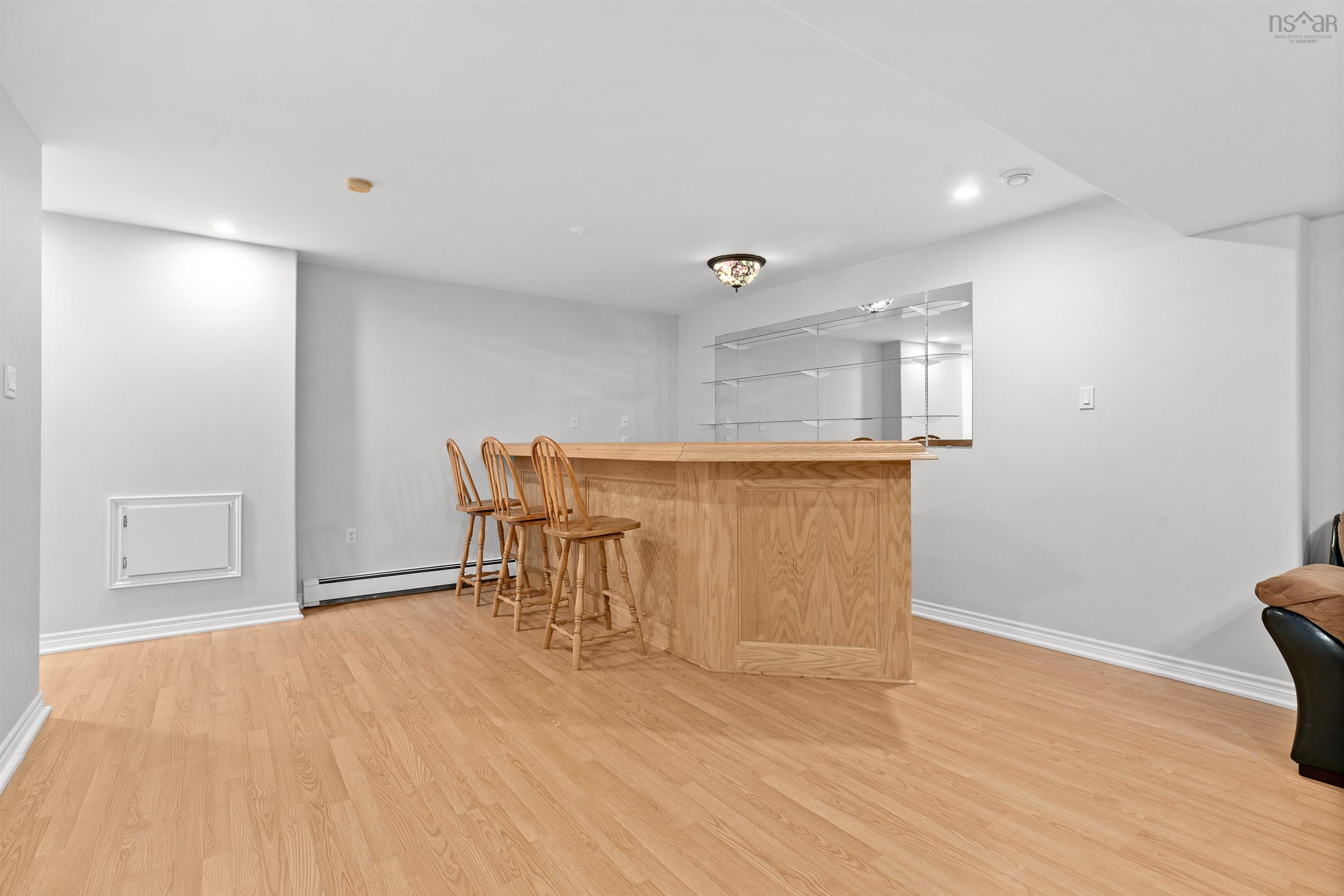 $834,900.00: 9 Lanshaw Close, Halifax