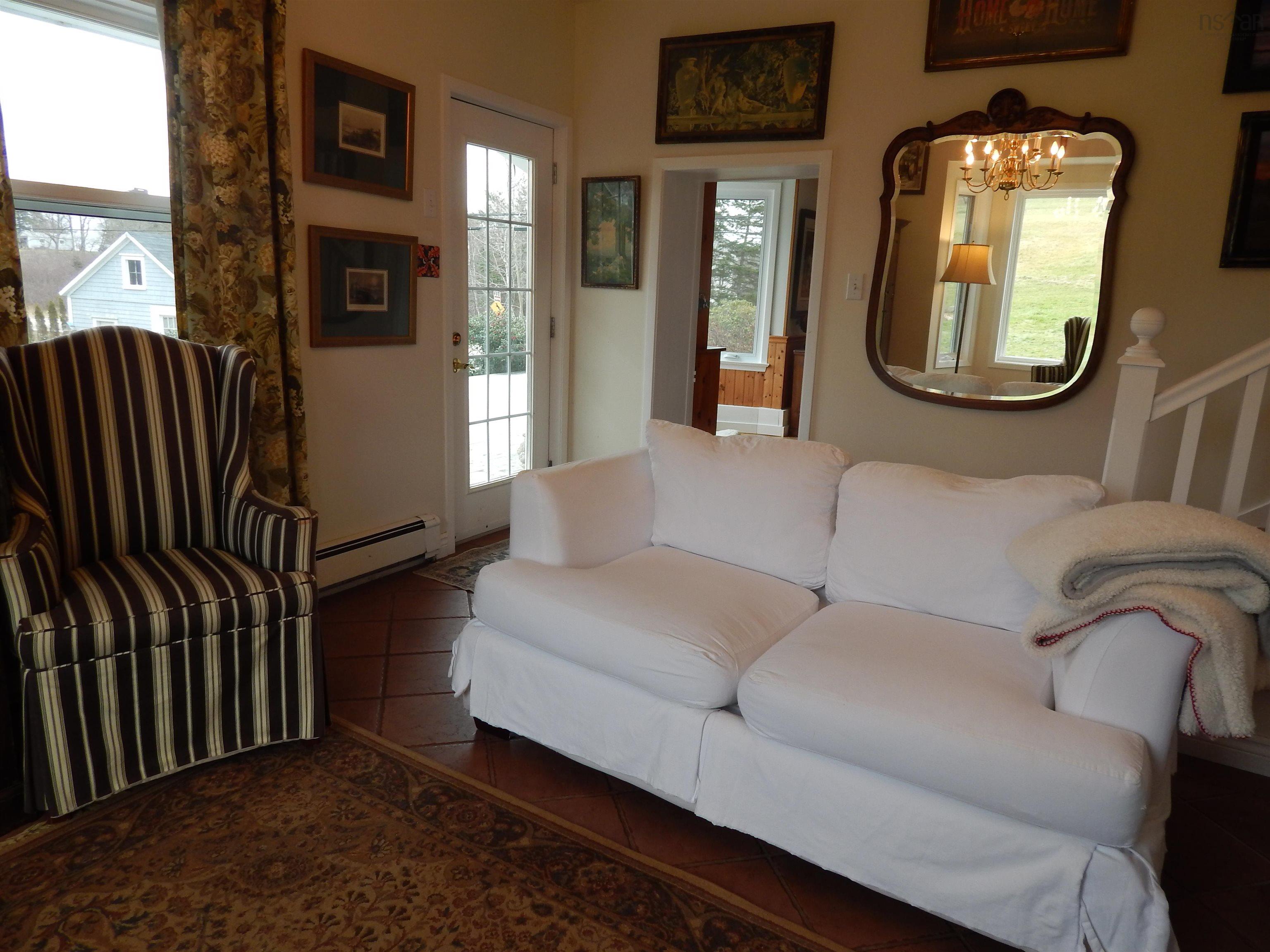 $719,900.00: 5888 331 Highway, Petite Rivière