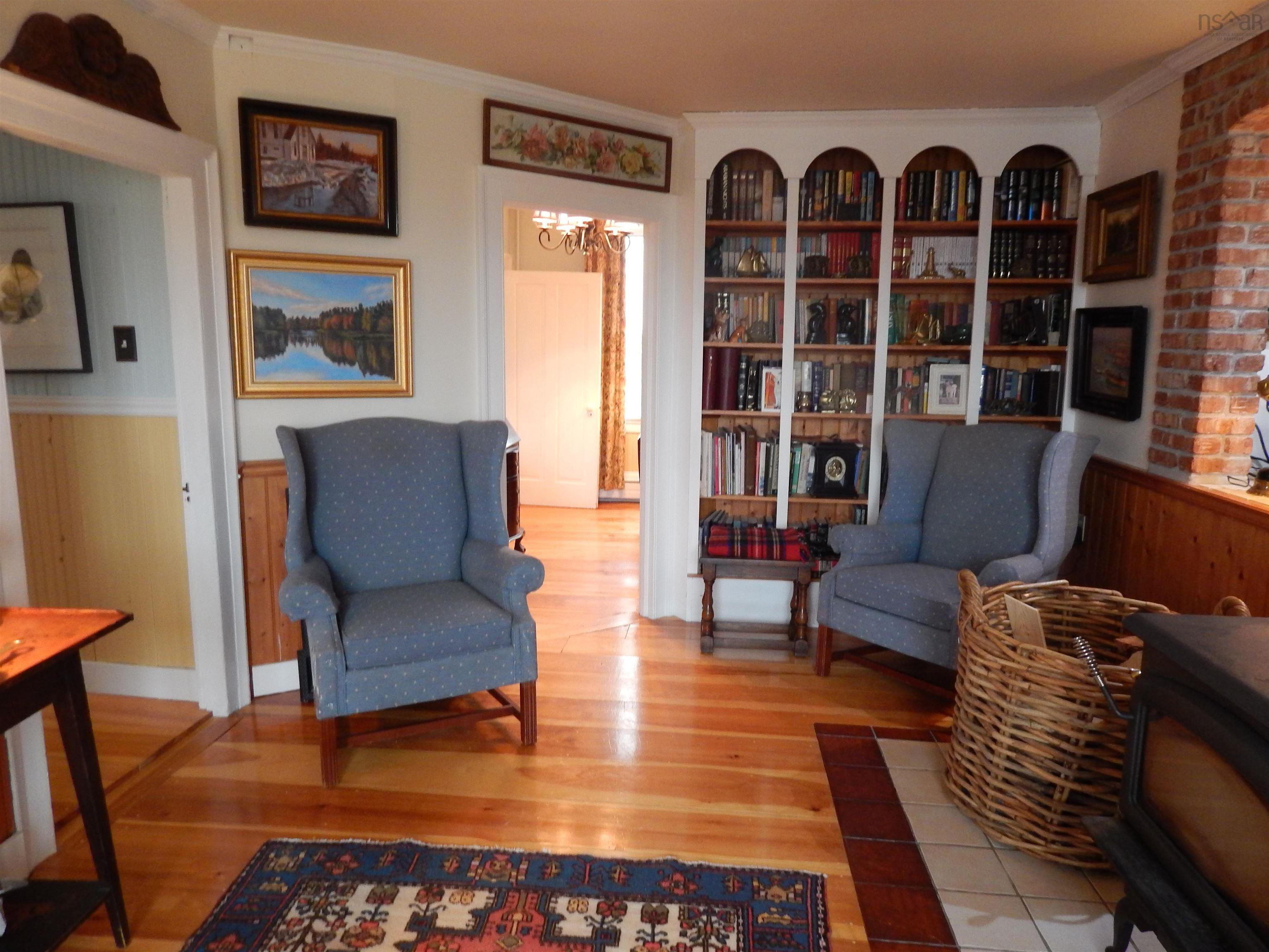 $719,900.00: 5888 331 Highway, Petite Rivière