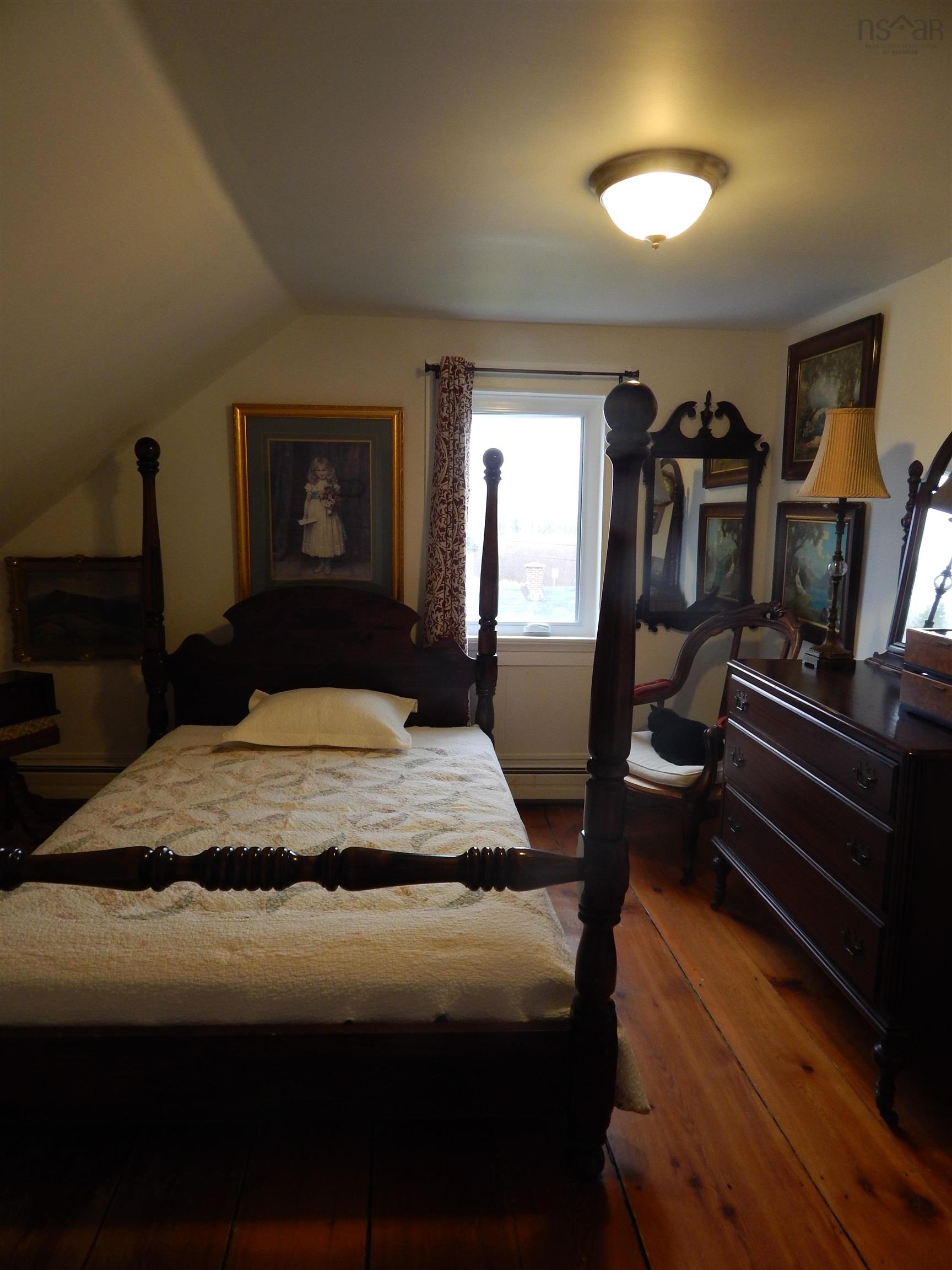 $719,900.00: 5888 331 Highway, Petite Rivière