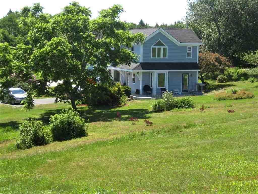 $719,900.00: 5888 331 Highway, Petite Rivière