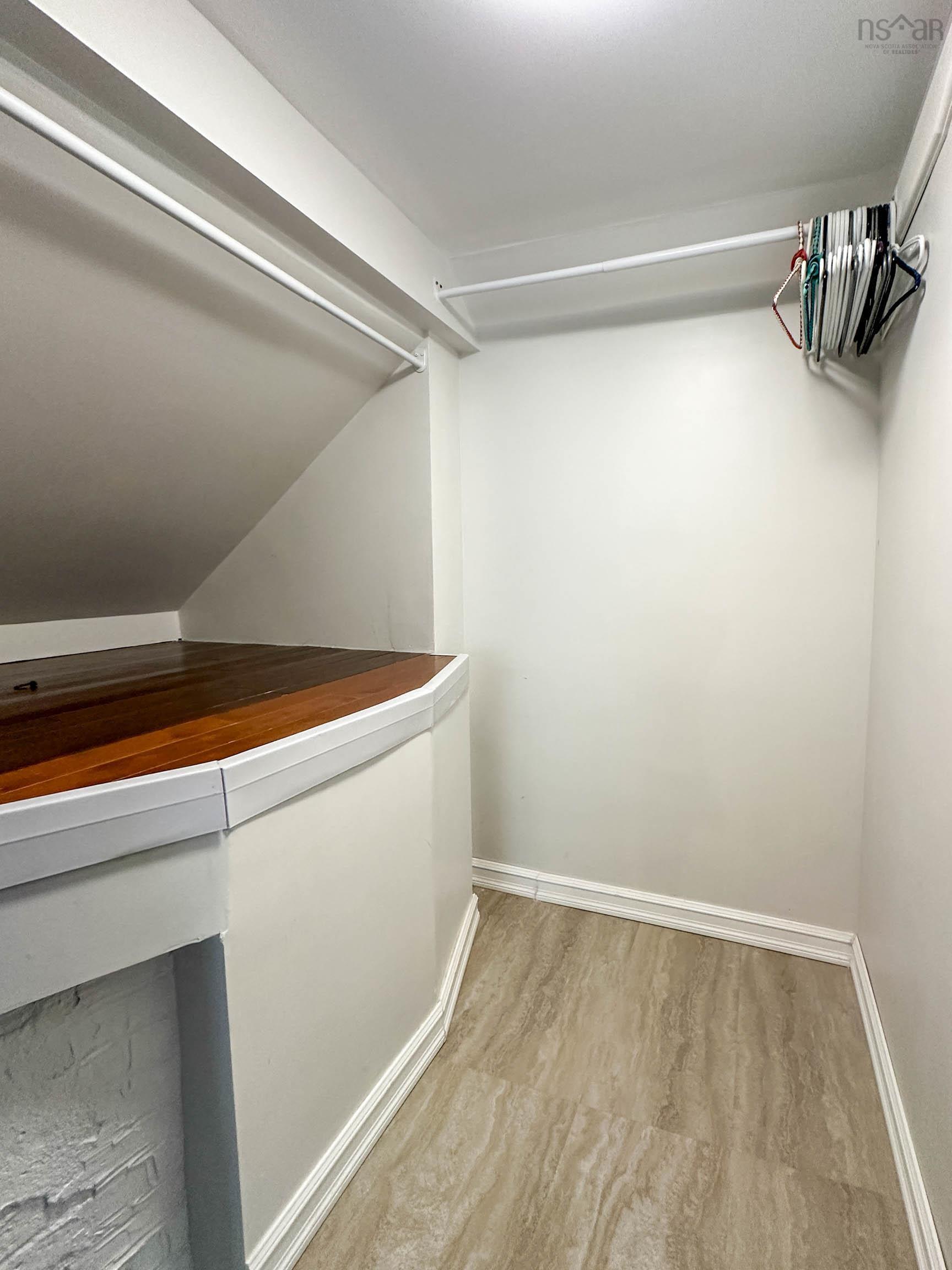 $434,900.00: 553 LAHAVE Street, Bridgewater