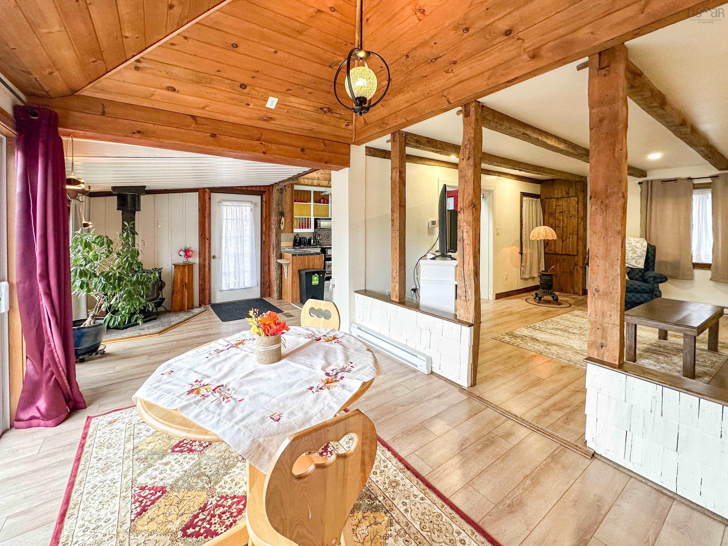 $434,900.00: 553 LAHAVE Street, Bridgewater