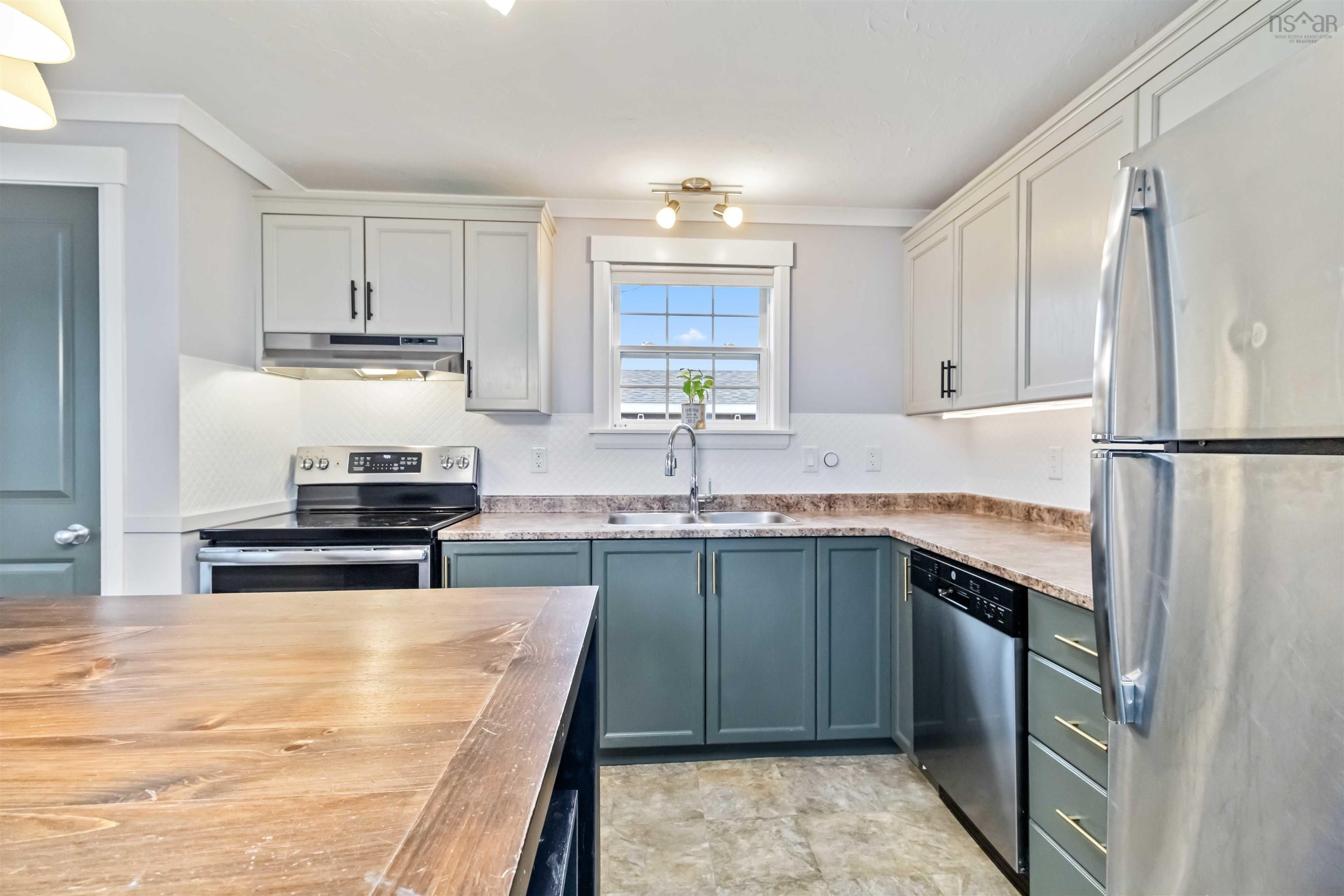 $274,900.00: 19 Breeze Circle, Simms Settlement