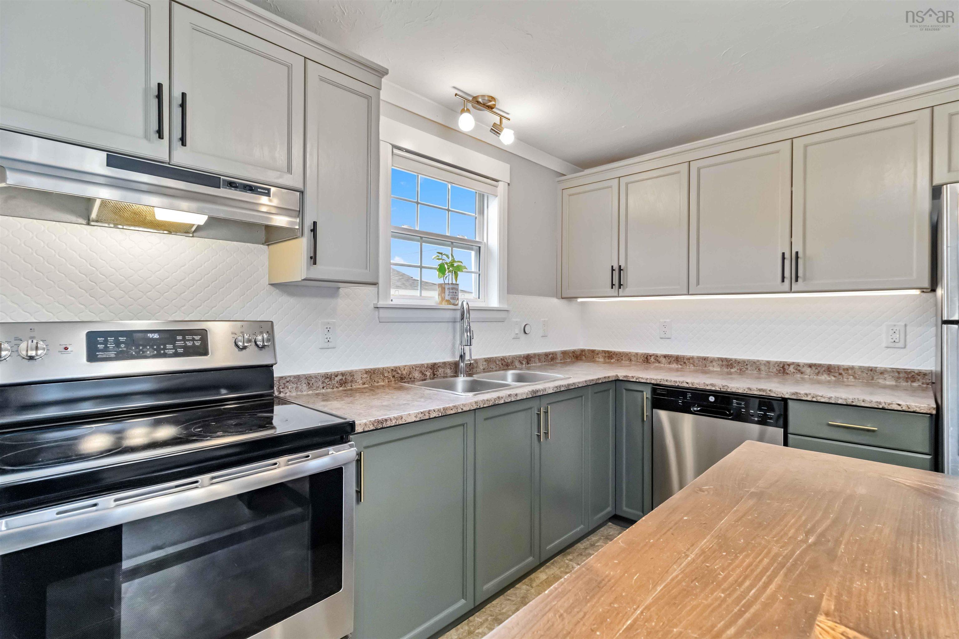 $274,900.00: 19 Breeze Circle, Simms Settlement