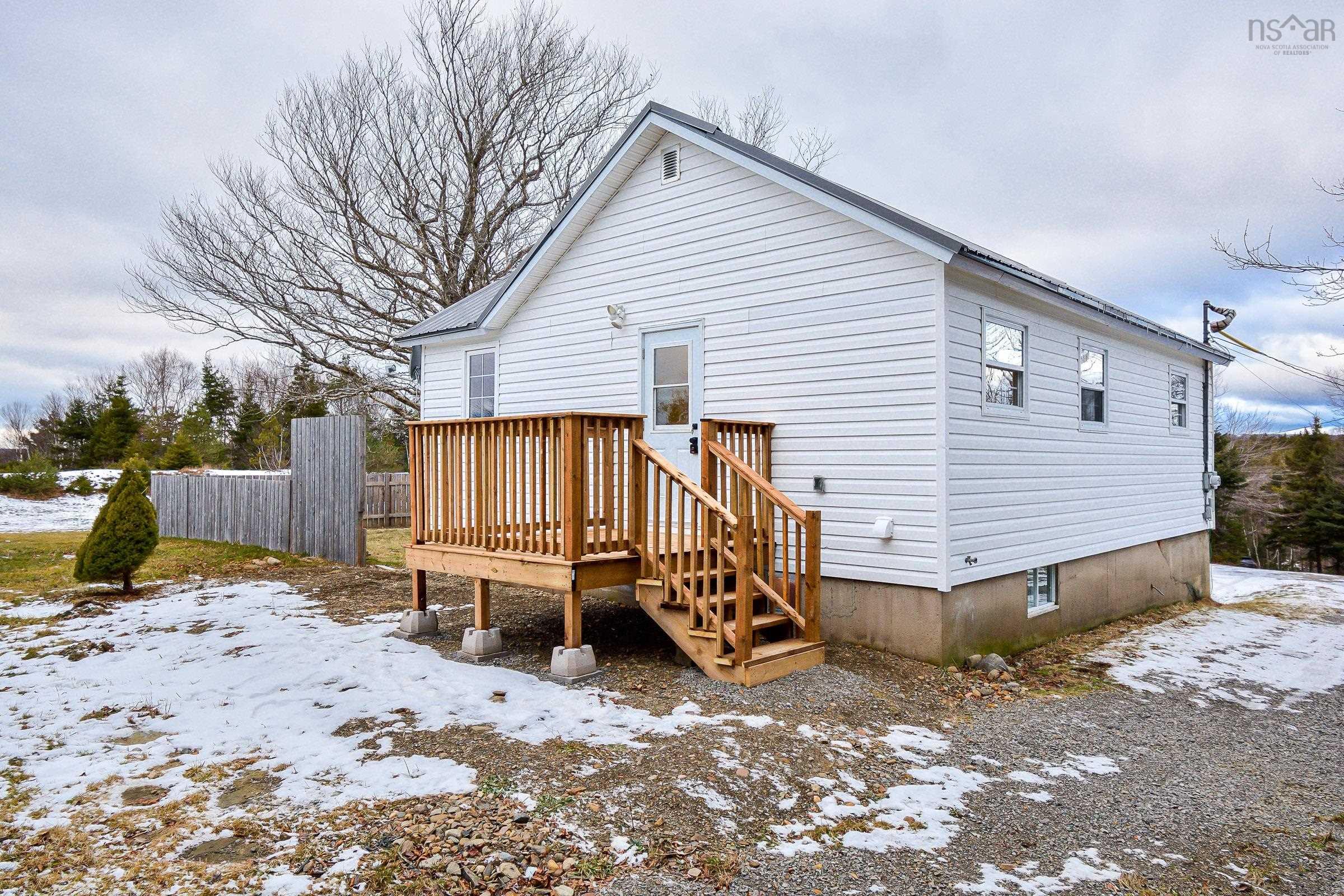 $249,900.00: 321 Hillside Road    Albert Bridge Road, Albert Bridge