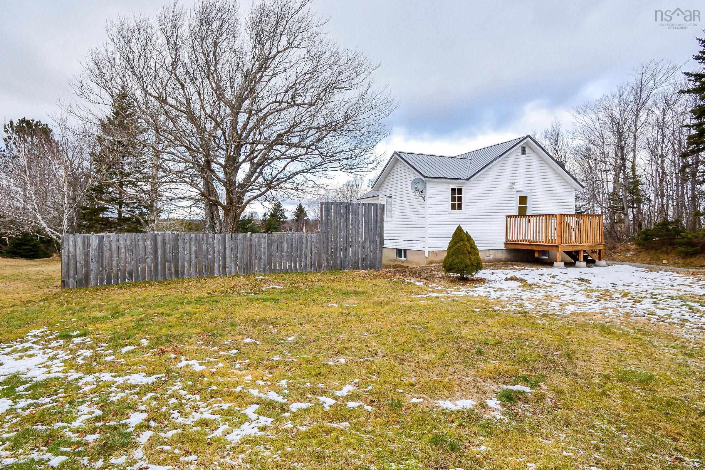 $249,900.00: 321 Hillside Road    Albert Bridge Road, Albert Bridge