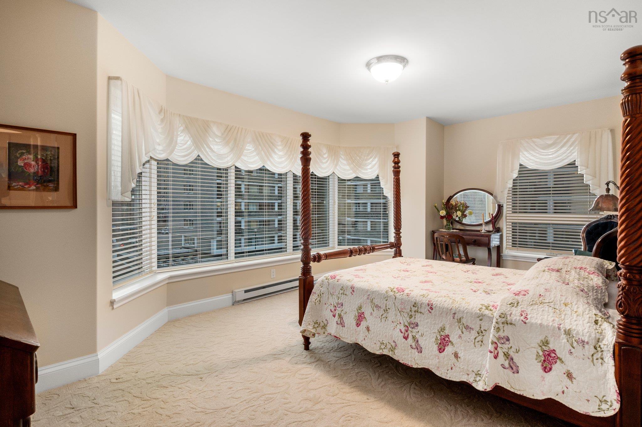 $799,900.00: 403 1540 Summer Street, Halifax