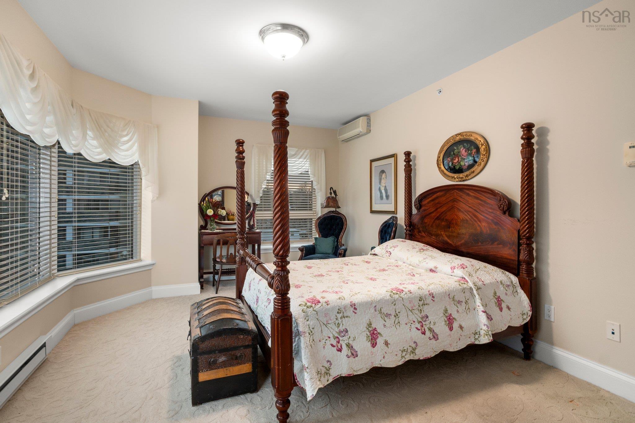 $799,900.00: 403 1540 Summer Street, Halifax